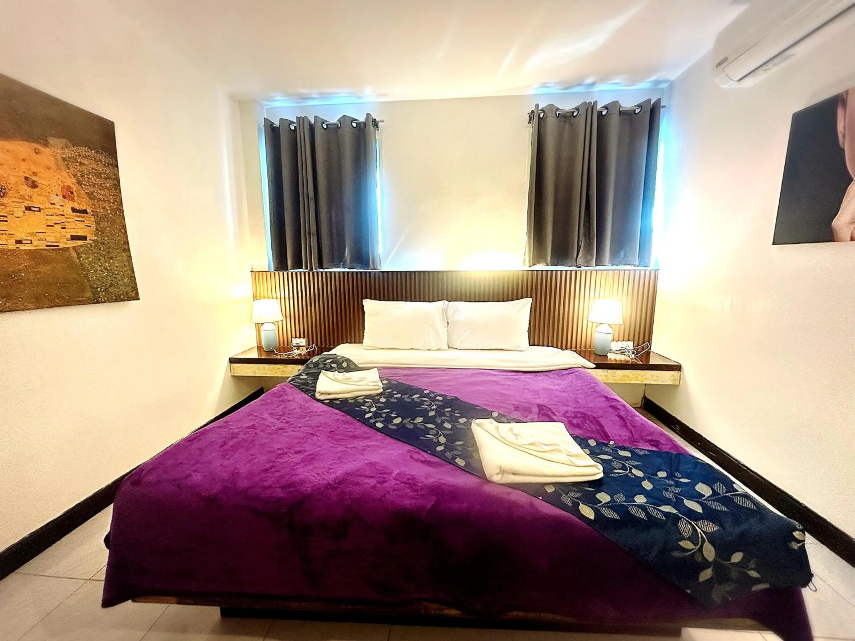 Bed in The Shades Hotel 50 meter Beach Front