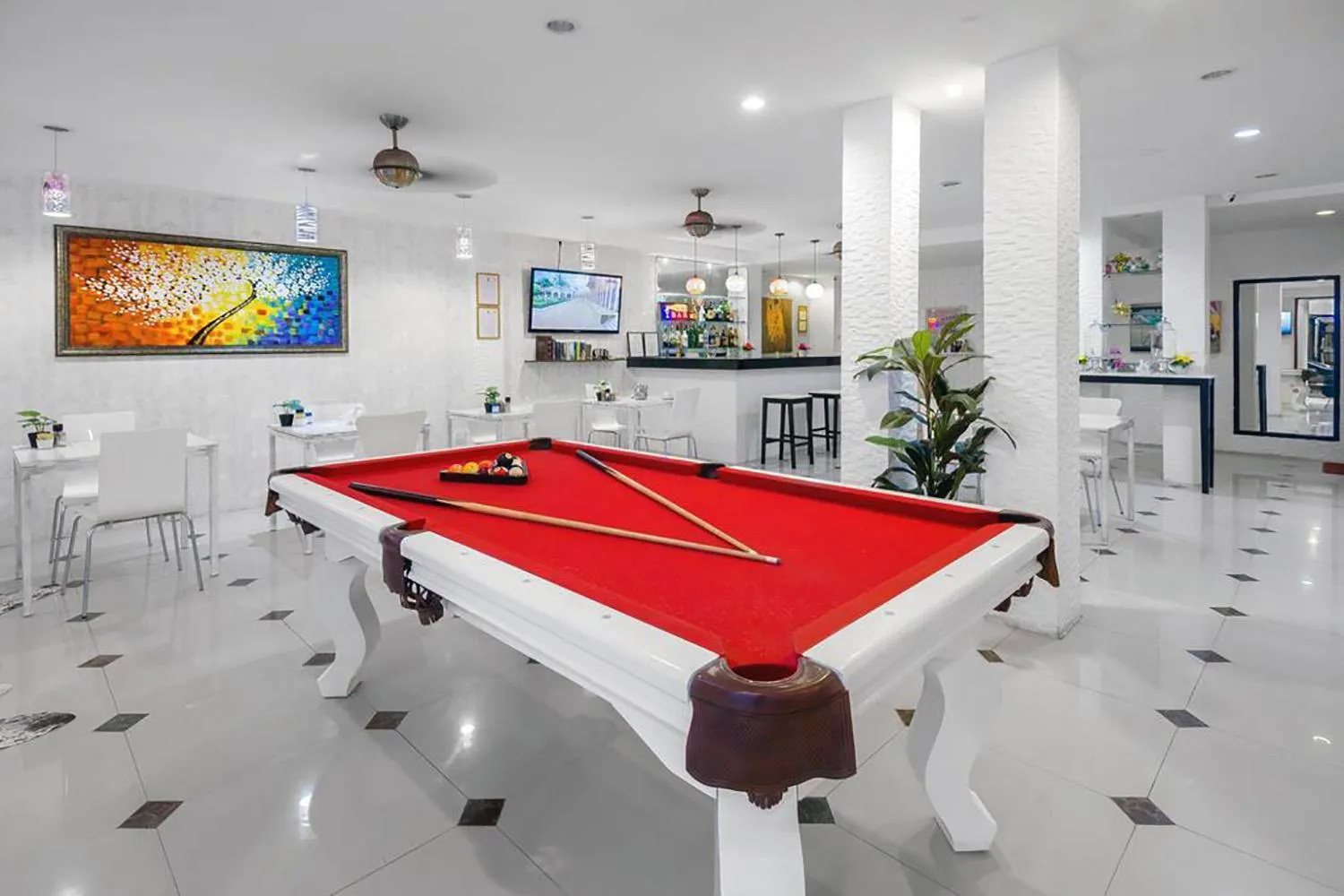 Billiard in The Shades Hotel 50 meter Beach Front