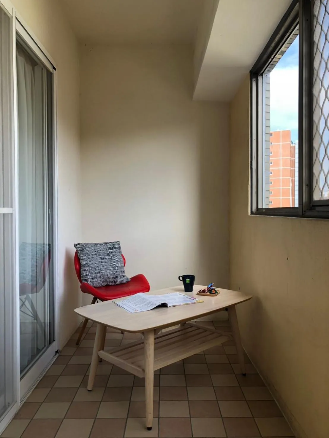 Property building in Music City Inn