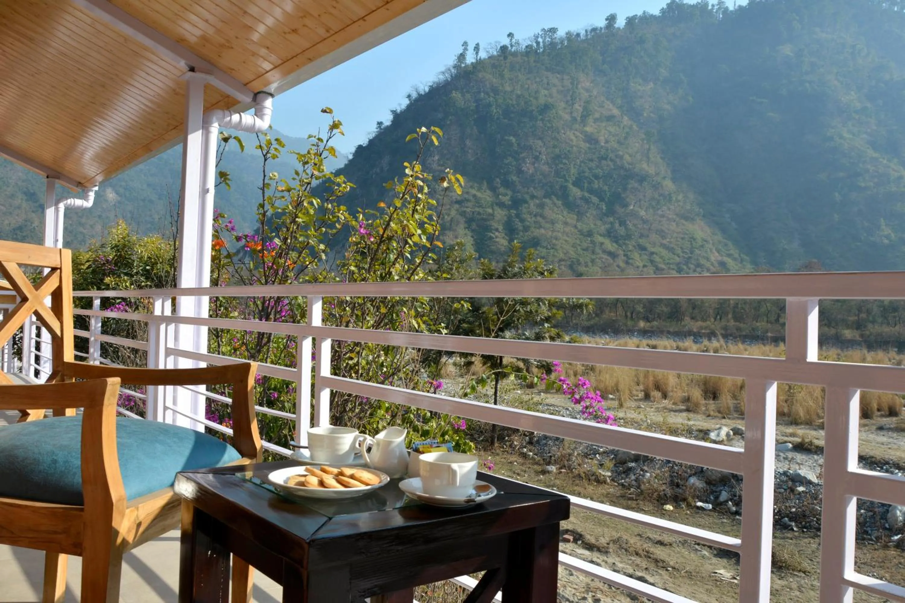 Four Banyans Spirit & Nature Resort