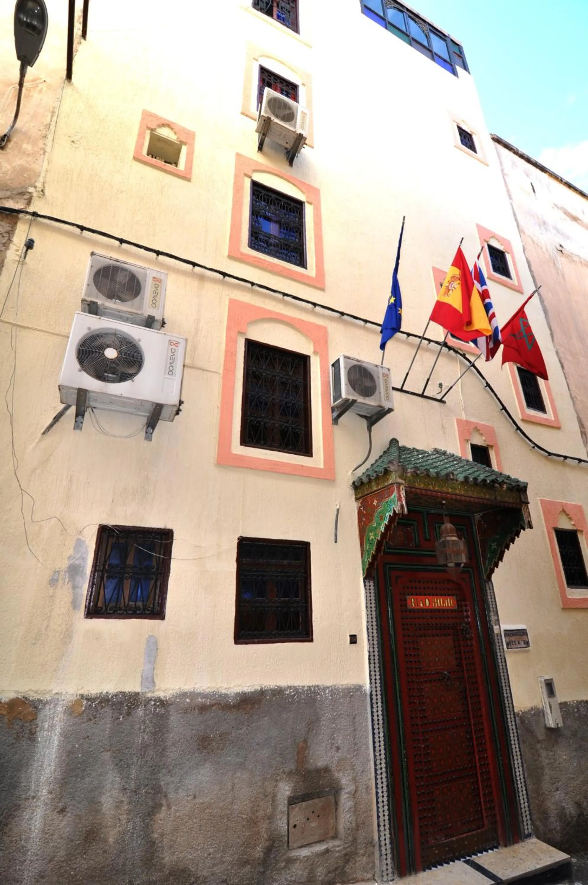 Facade/entrance in Riad Khouloud