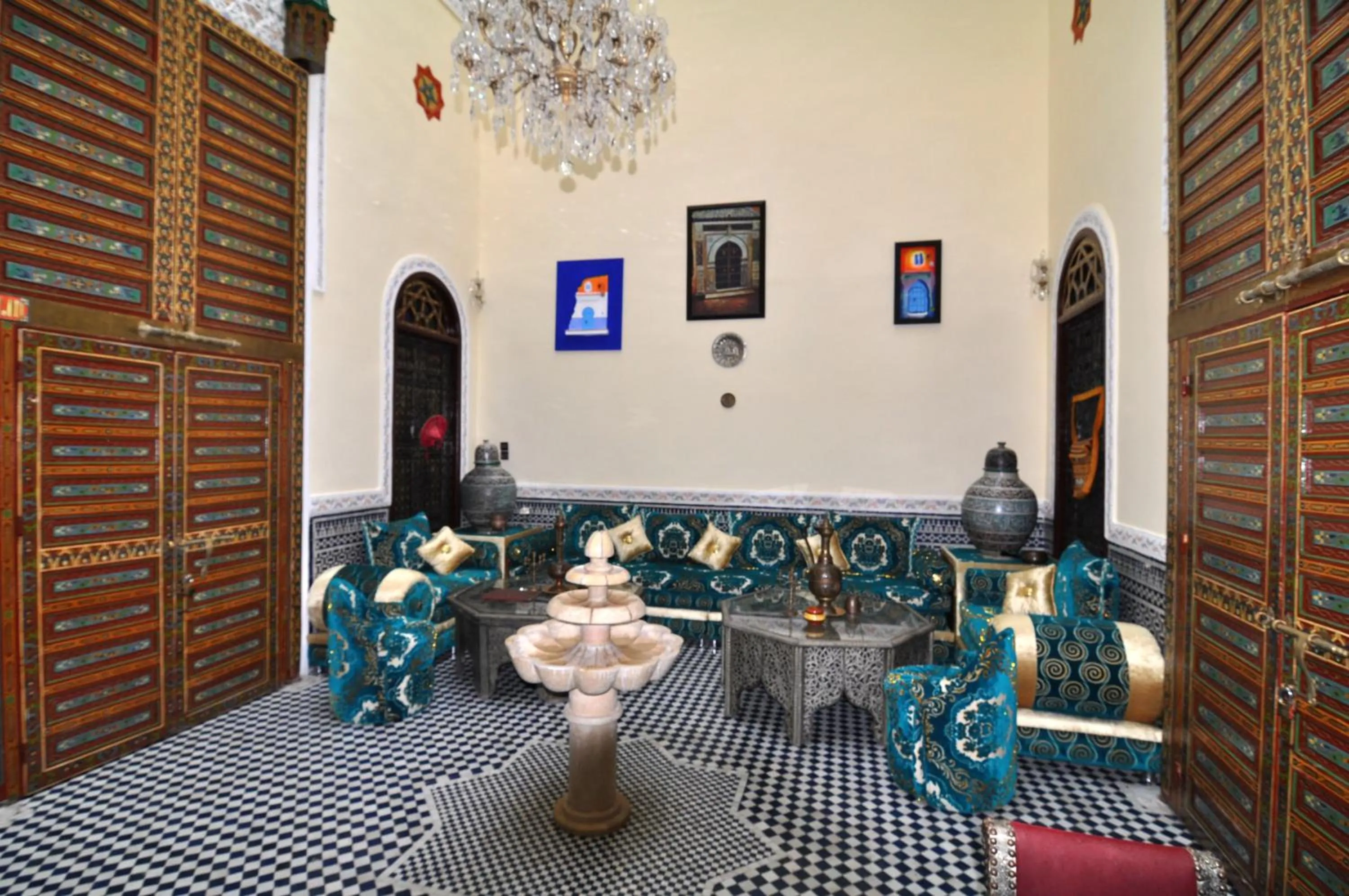 Living room in Riad Khouloud