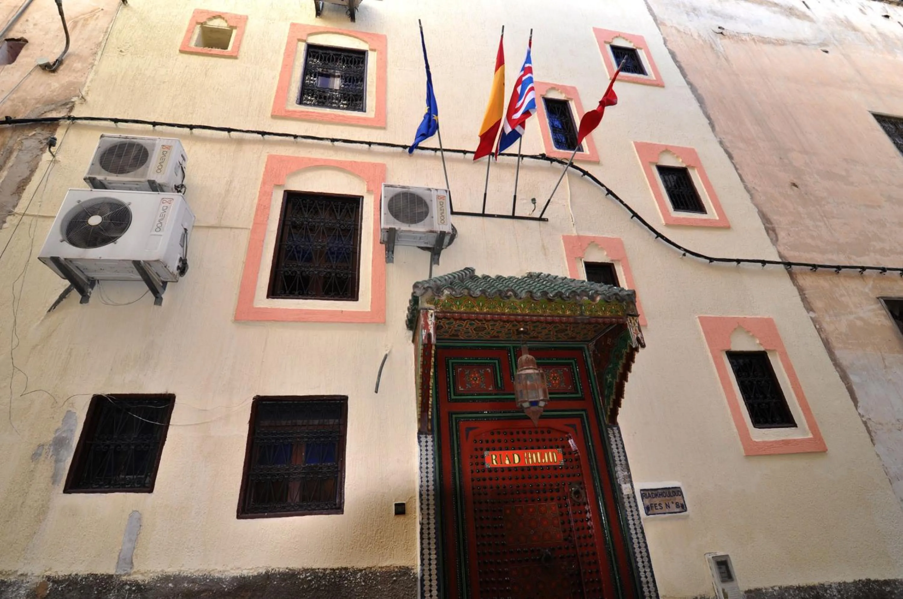 Facade/entrance in Riad Khouloud
