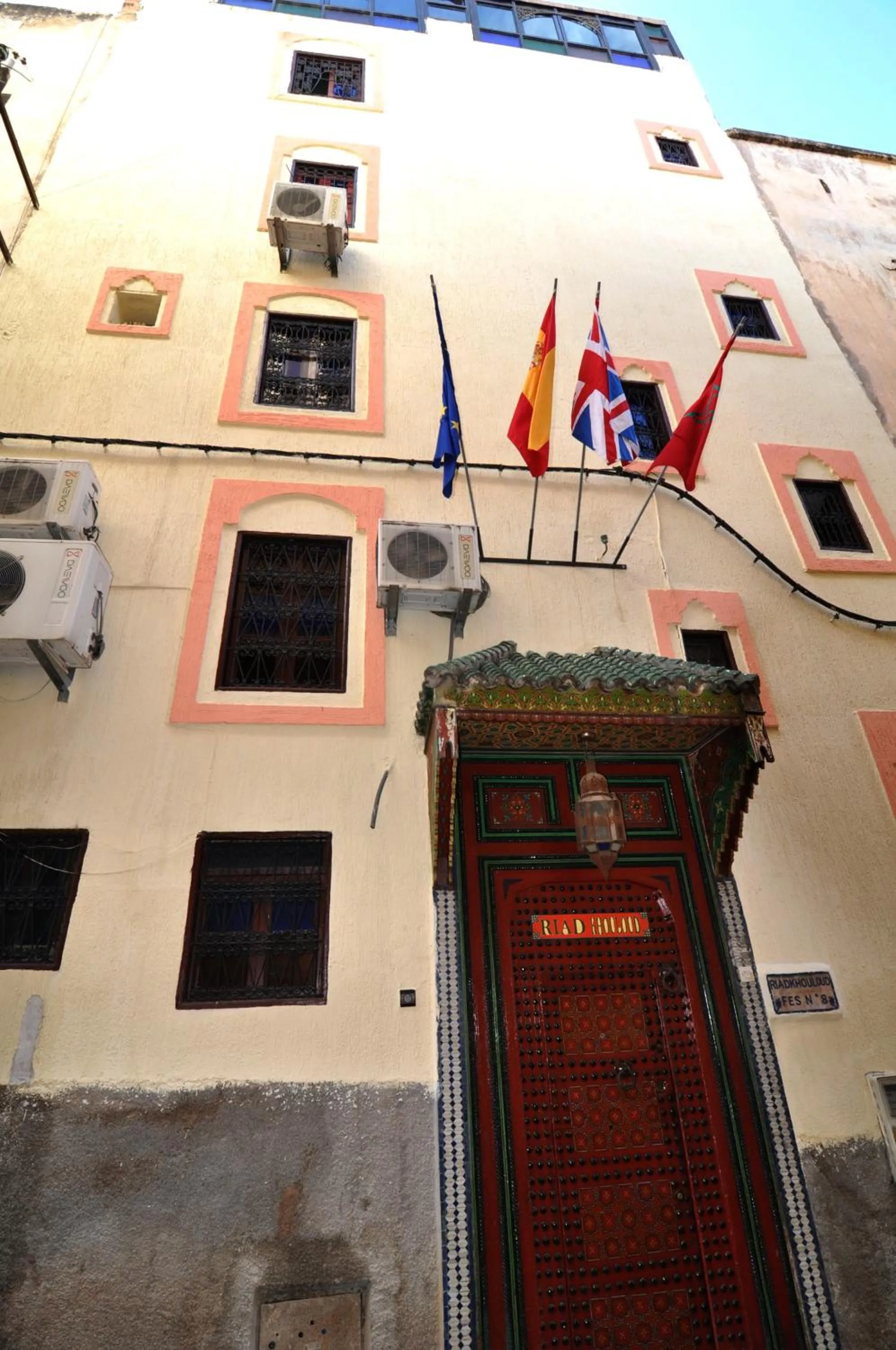 Facade/entrance in Riad Khouloud