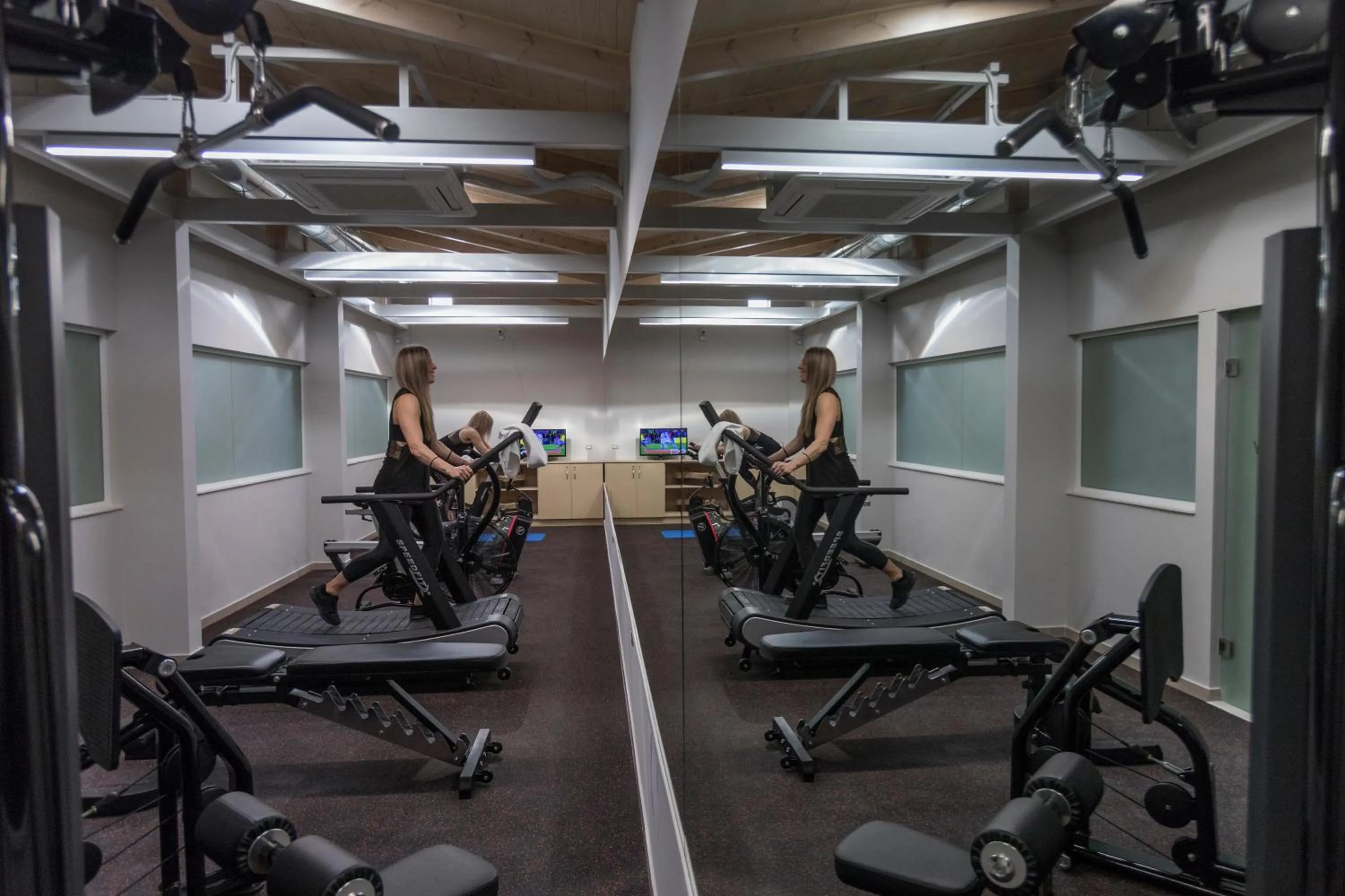 Fitness centre/facilities in Ionian Plaza Hotel & Spa