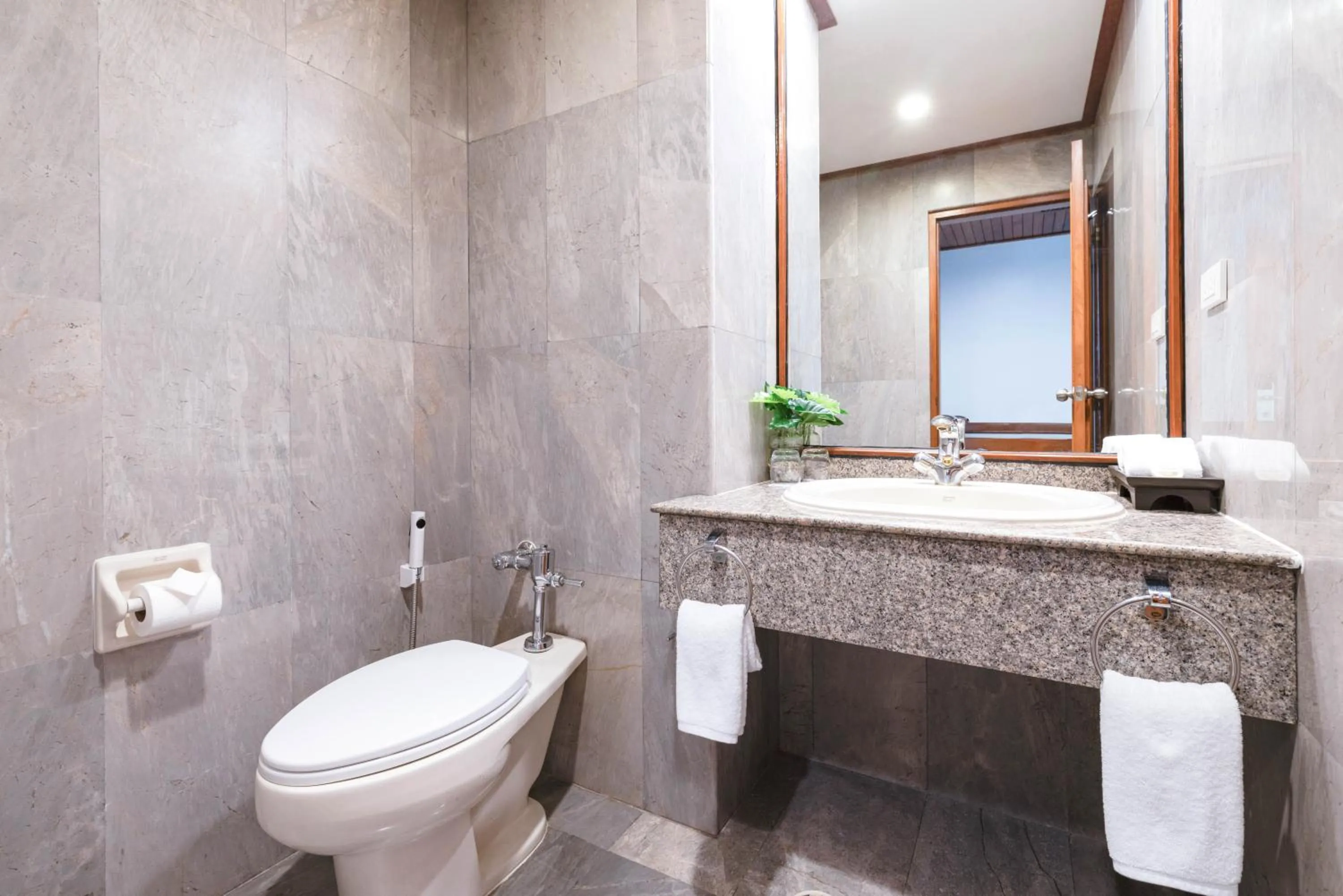 Toilet in Royal Phuket City Hotel