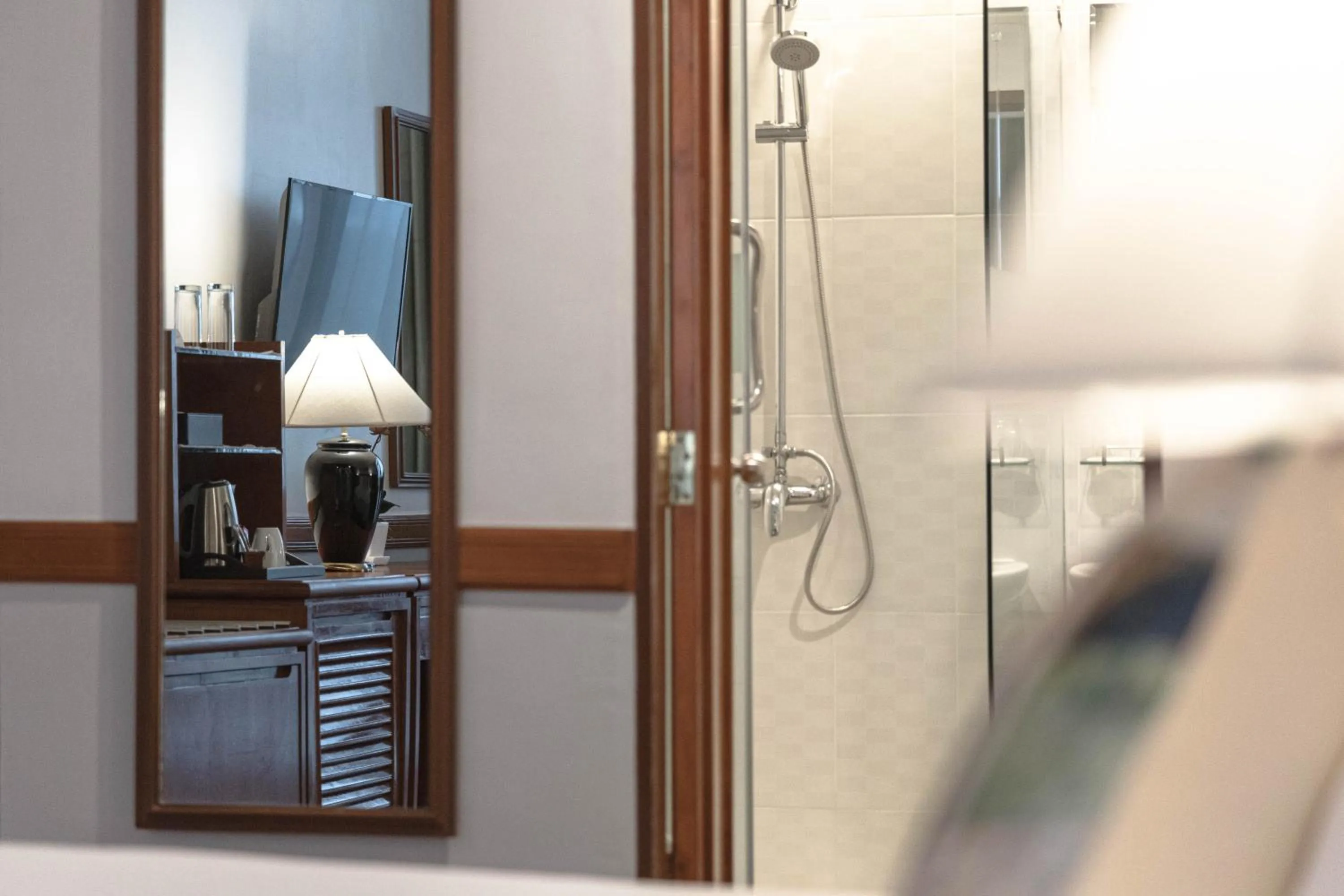 Shower in Royal Phuket City Hotel