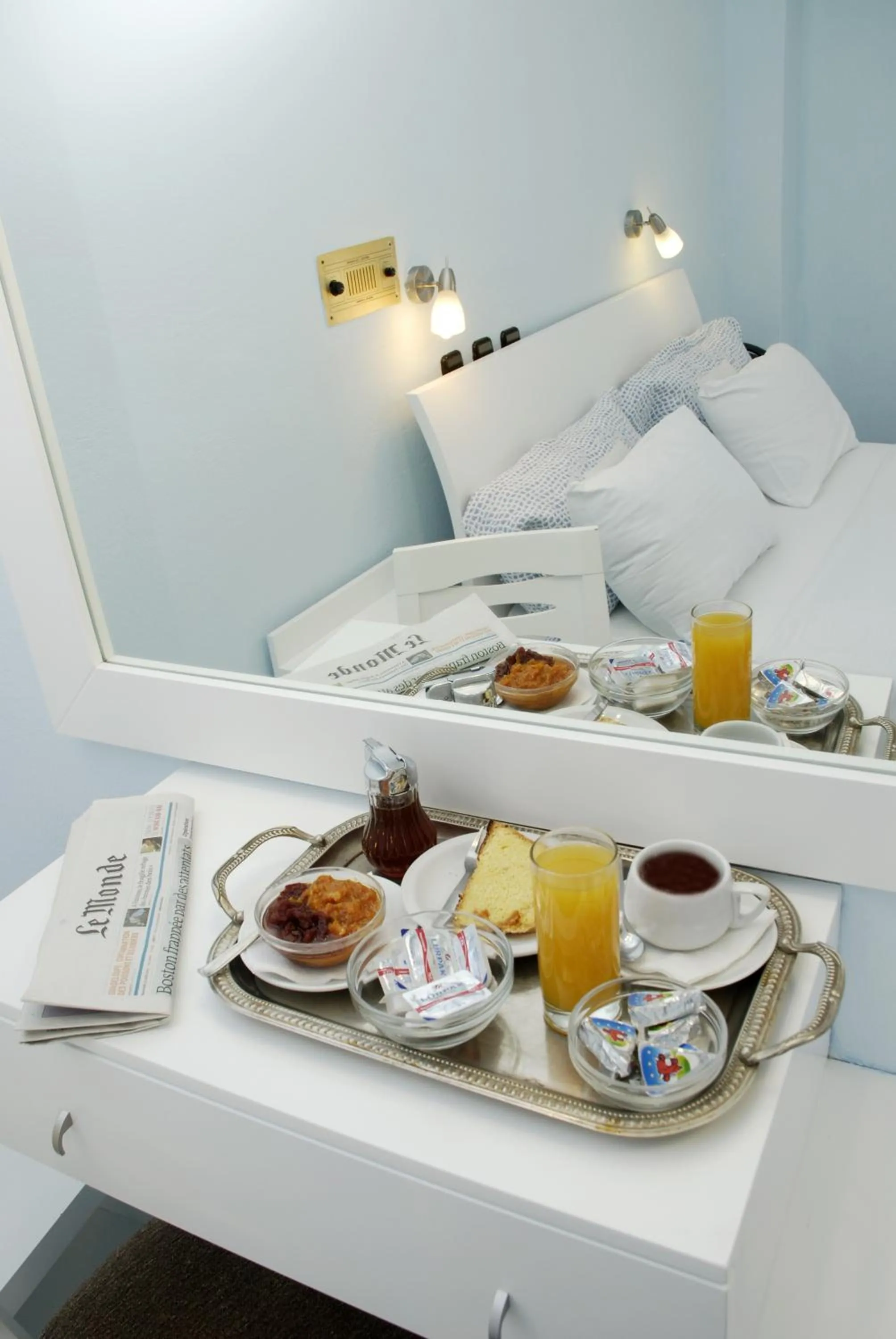 Bed in Hotel Galaxidi