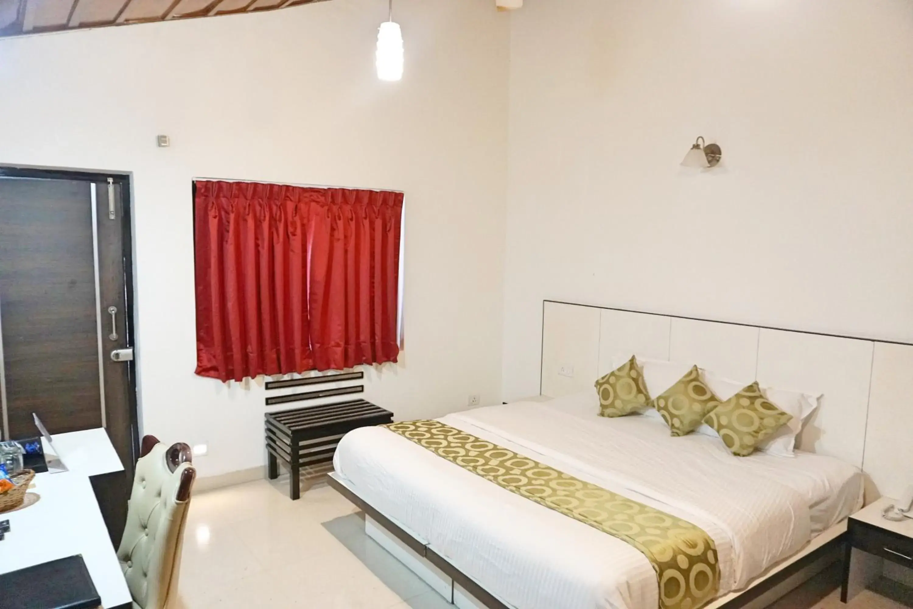 Bed in Ess & Bee Resorts Bed in Ess & Bee Resorts