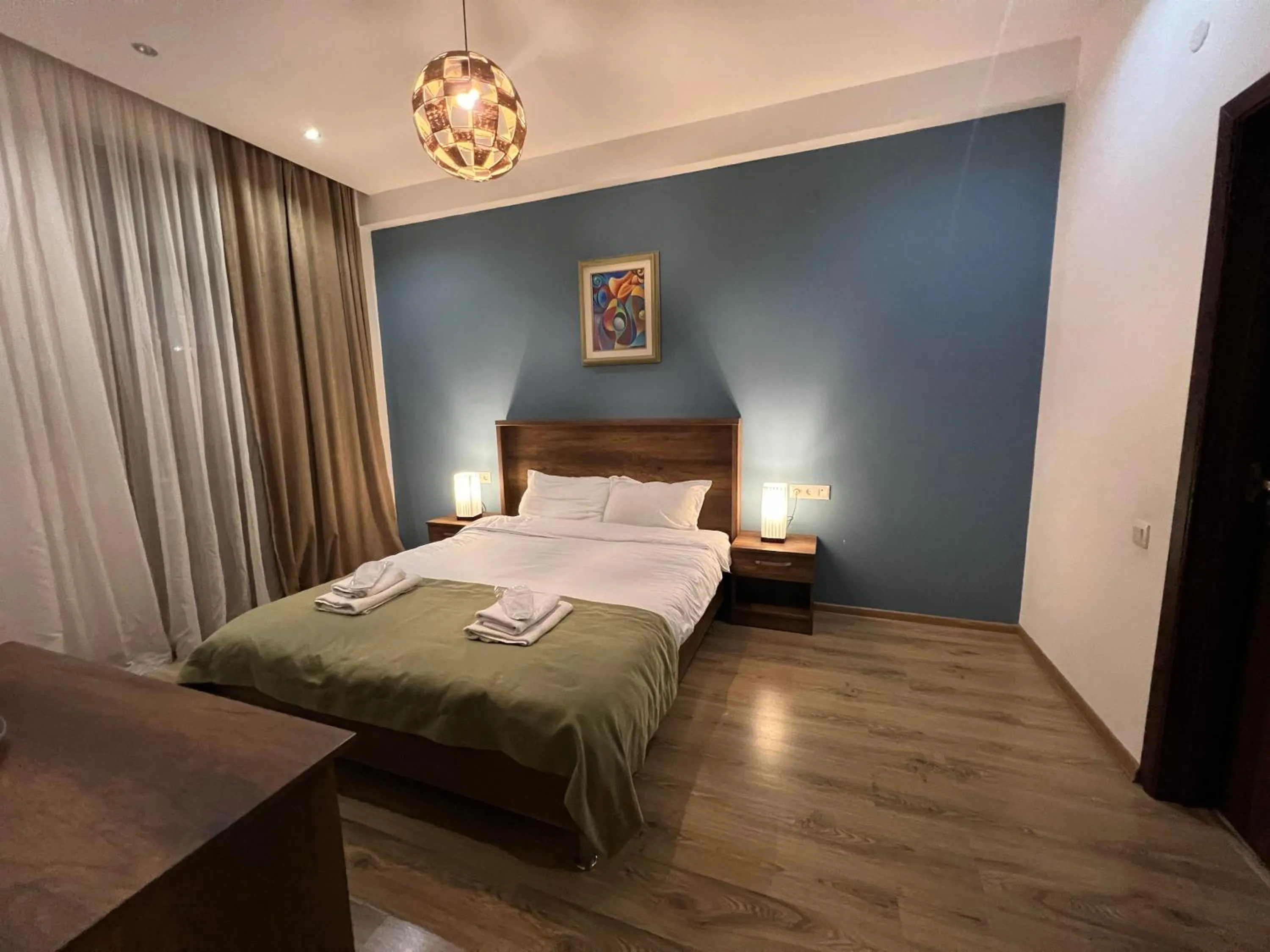 Bed in Hotel King Tom