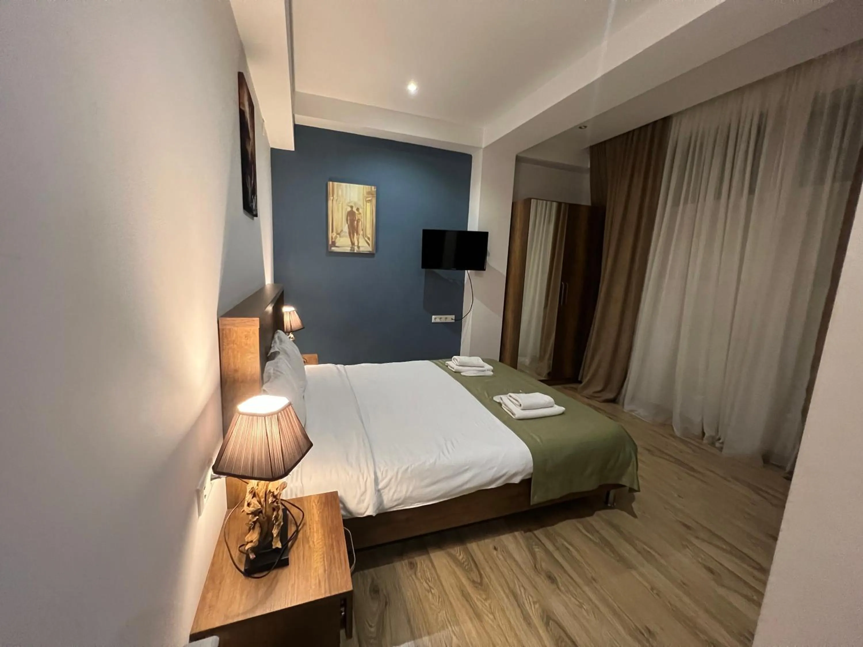 Bed in Hotel King Tom