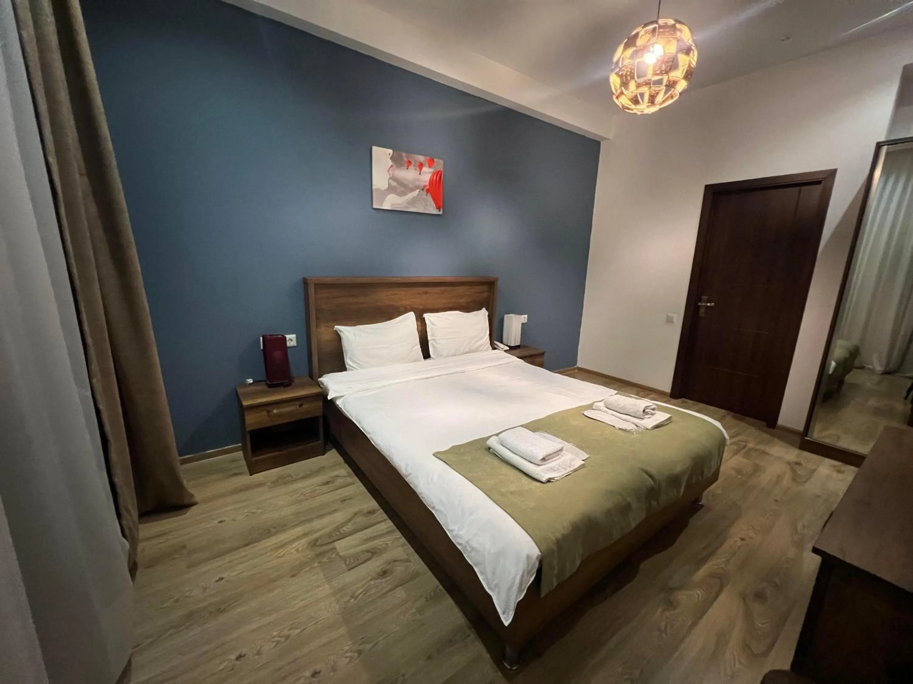 Bed in Hotel King Tom