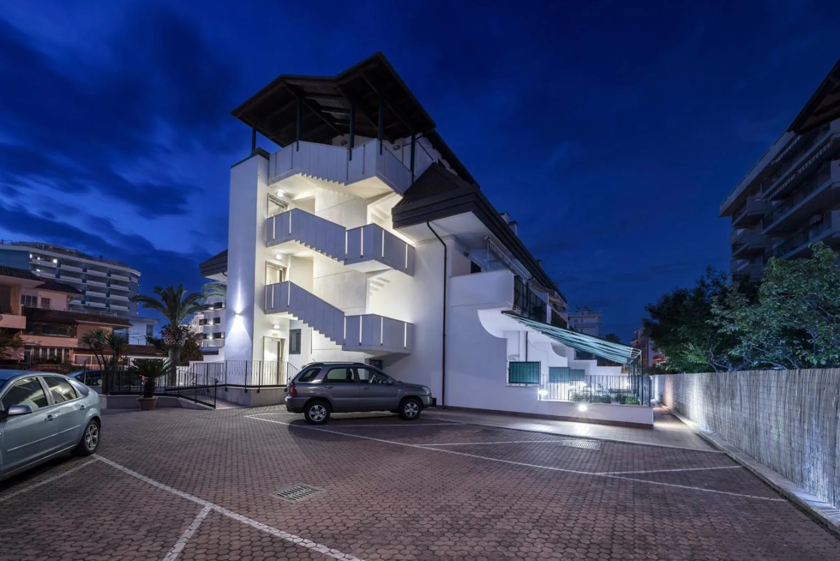 Night in Residence Dolcemare