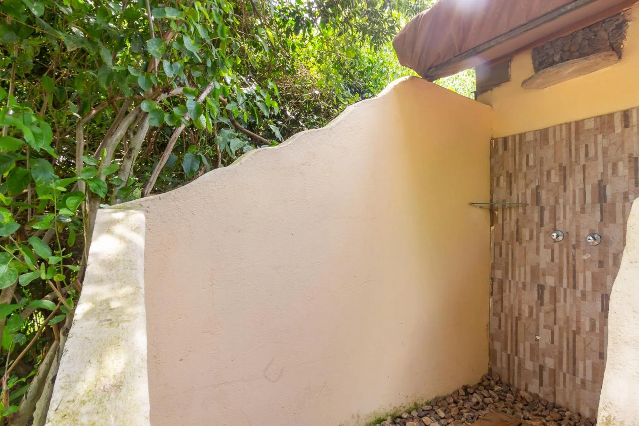 Shower in PrideInn Mara Camp & Cottages