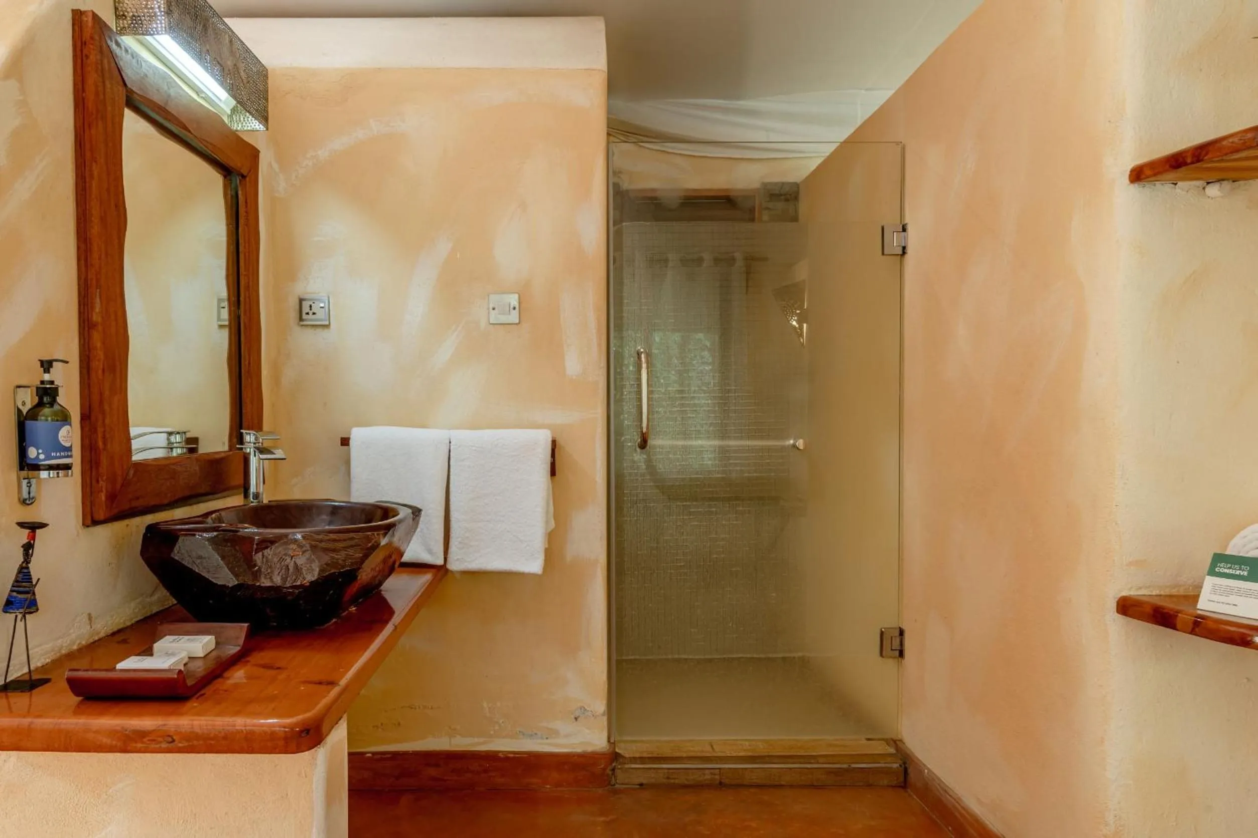 Bathroom in PrideInn Mara Camp & Cottages