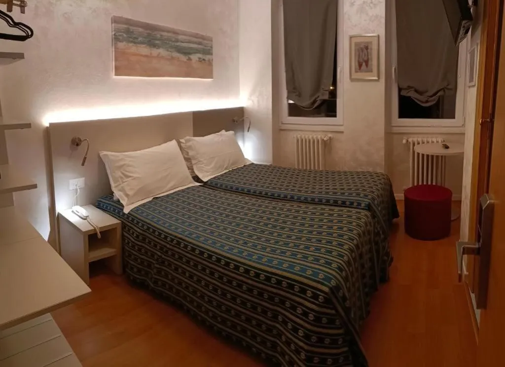 Mountain view, Bed in Hotel Angelini