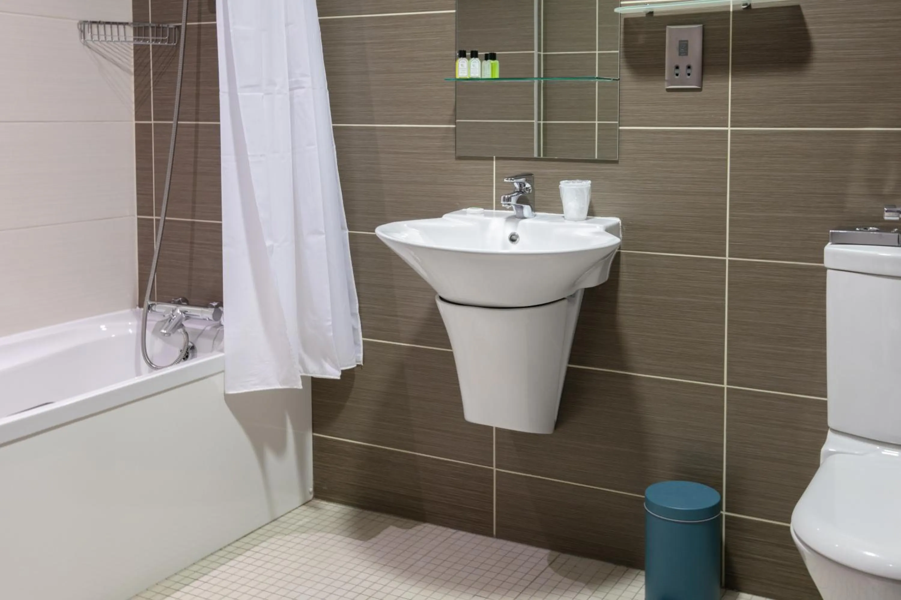 Bath in Hotel Balmoral