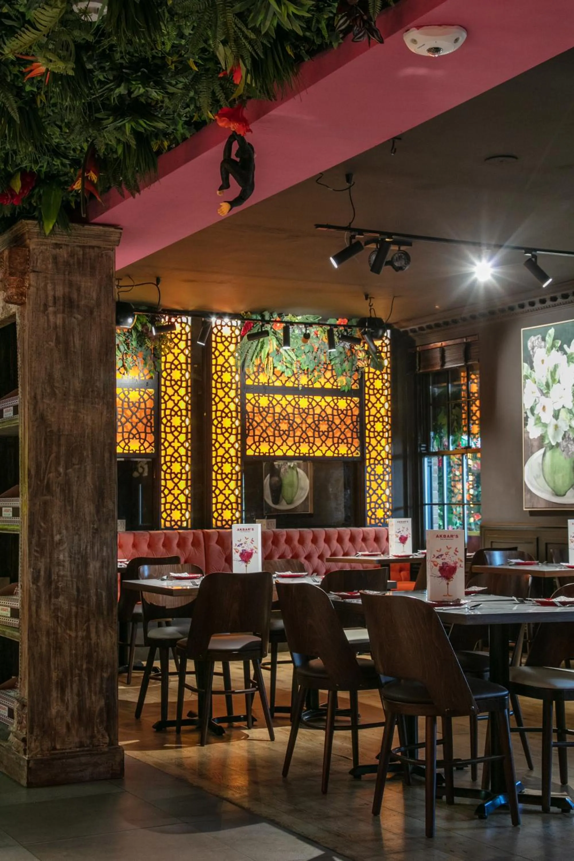 Restaurant/places to eat in Hotel Balmoral