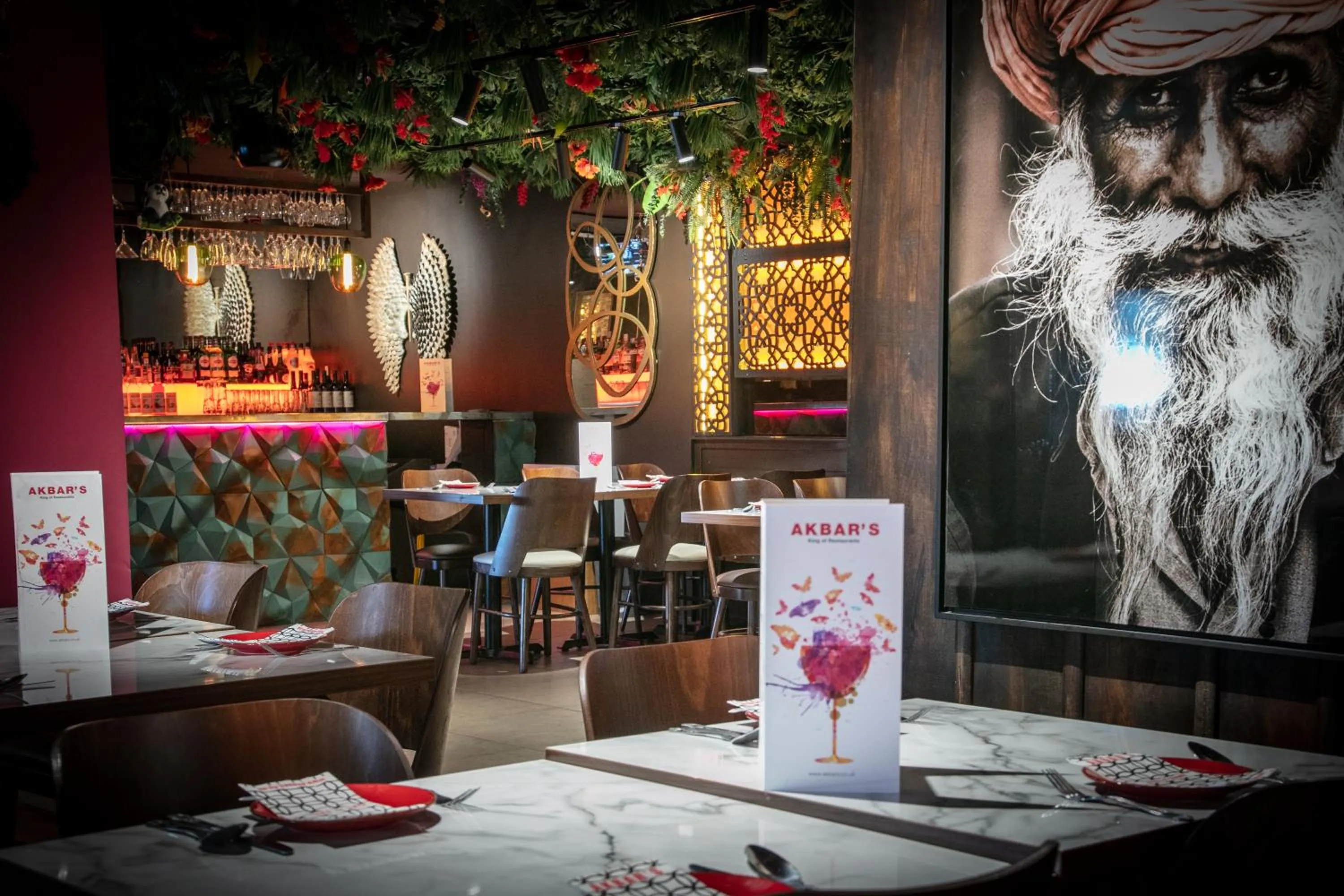 Restaurant/places to eat in Hotel Balmoral