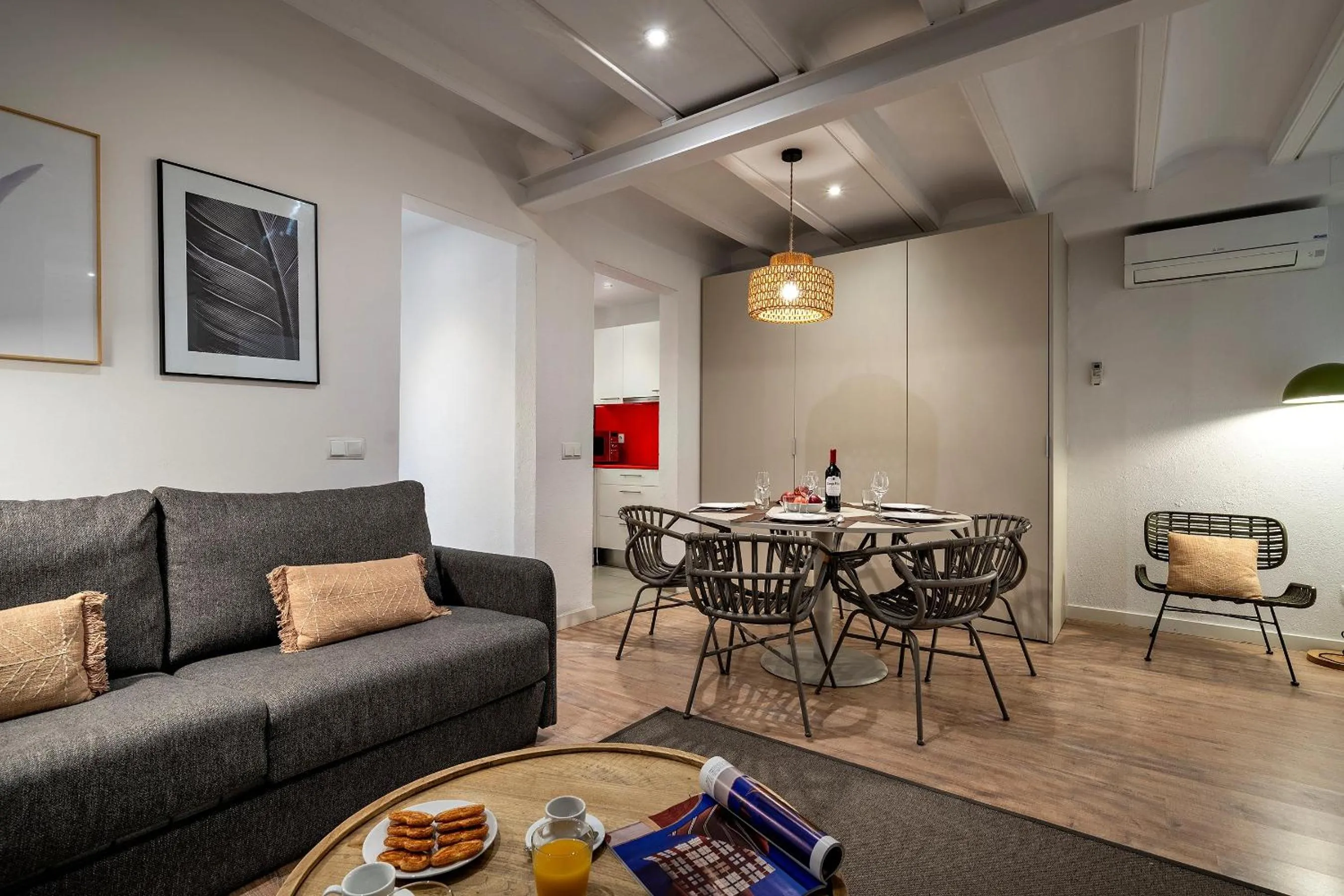 Living room in Verdi Habitat Apartments