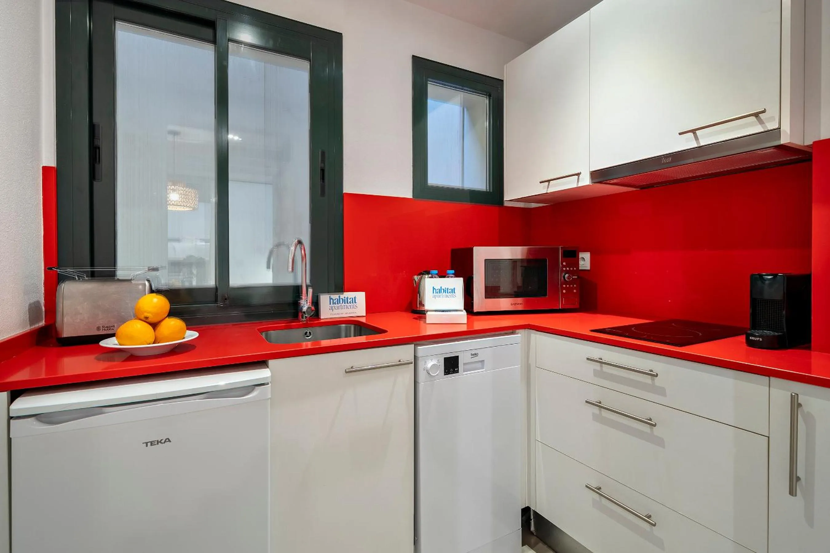 kitchen in Verdi Habitat Apartments