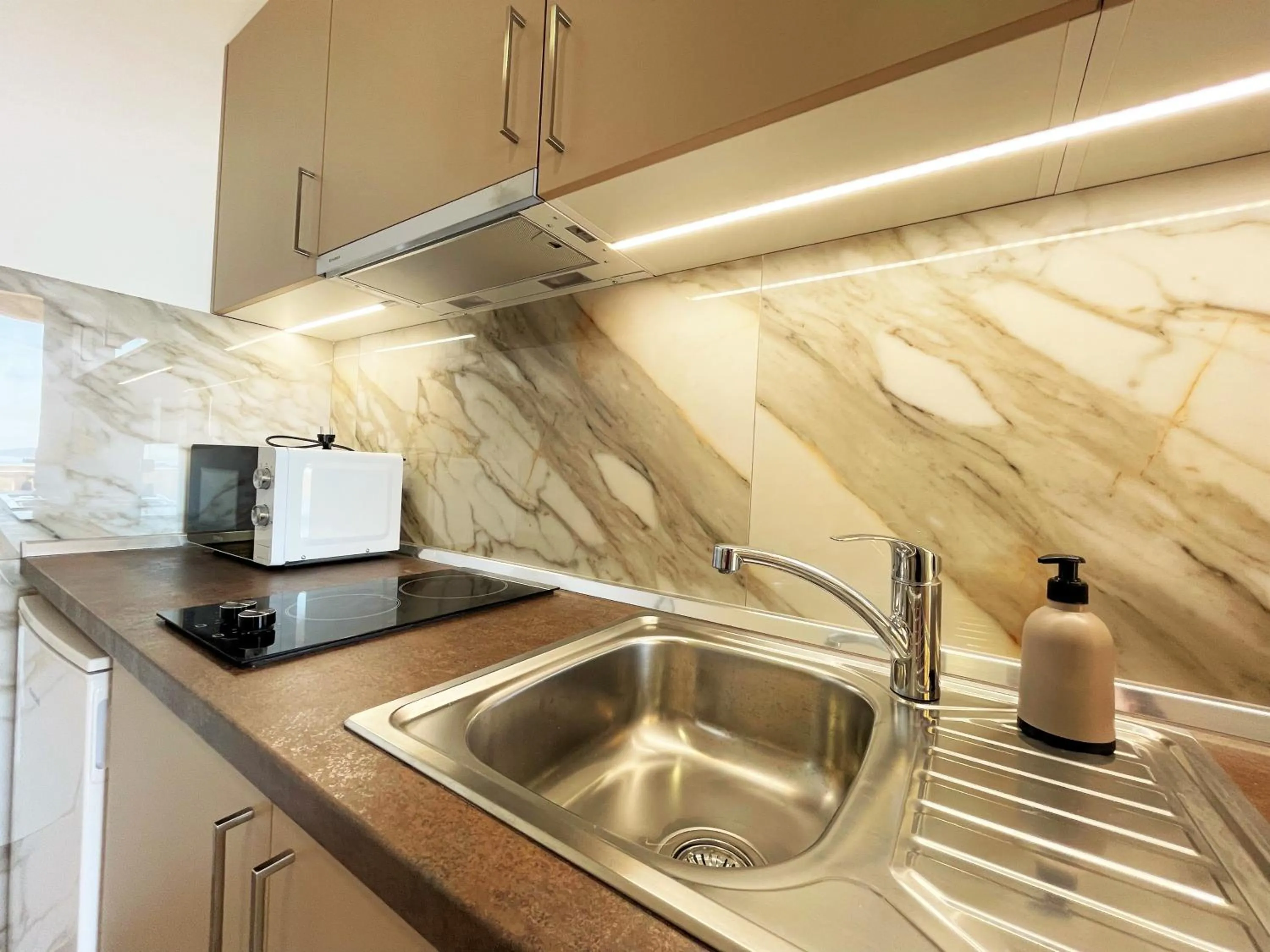 Kitchen or kitchenette in Villa Sunset