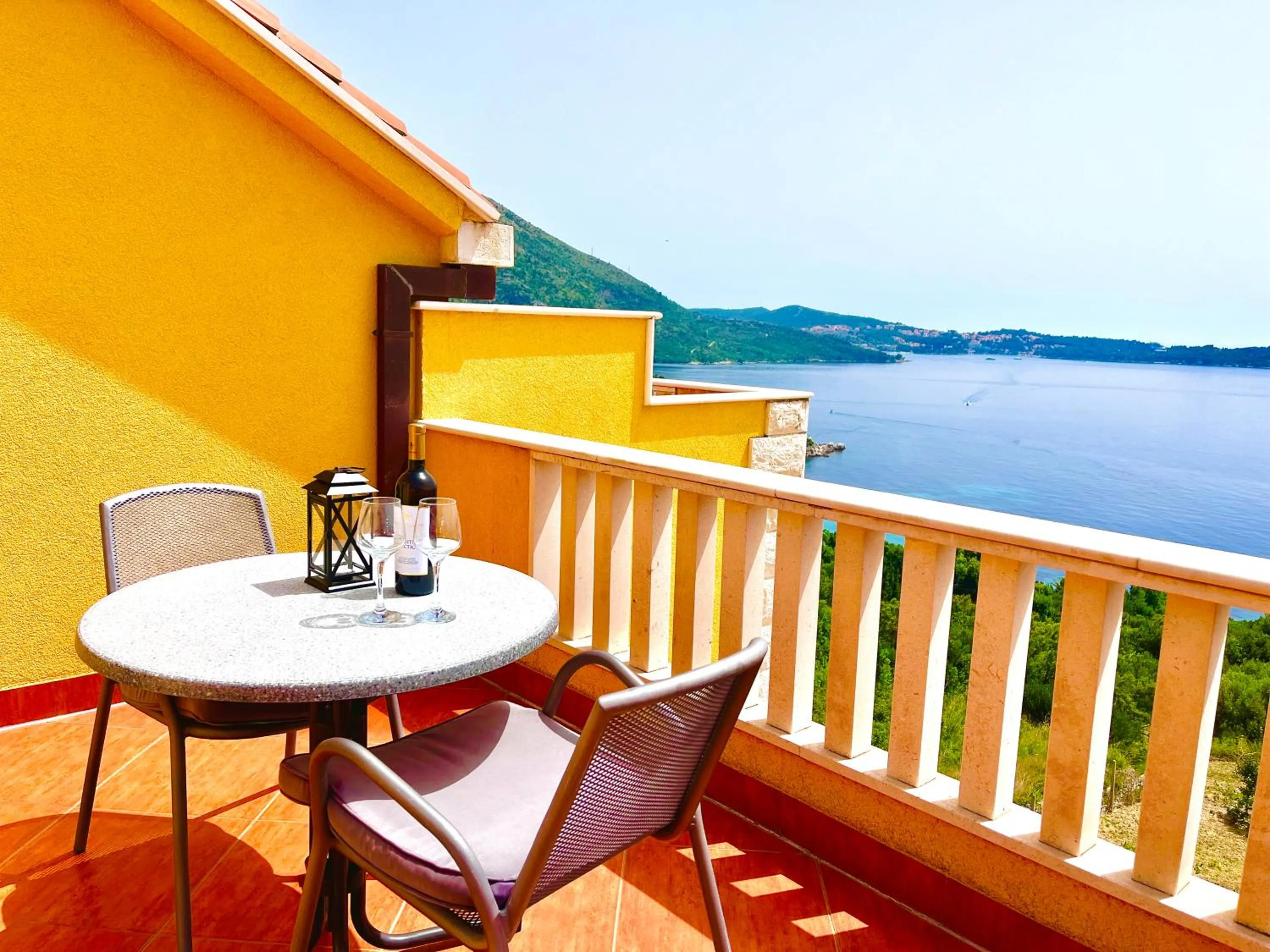 Natural landscape in Villa Sunset