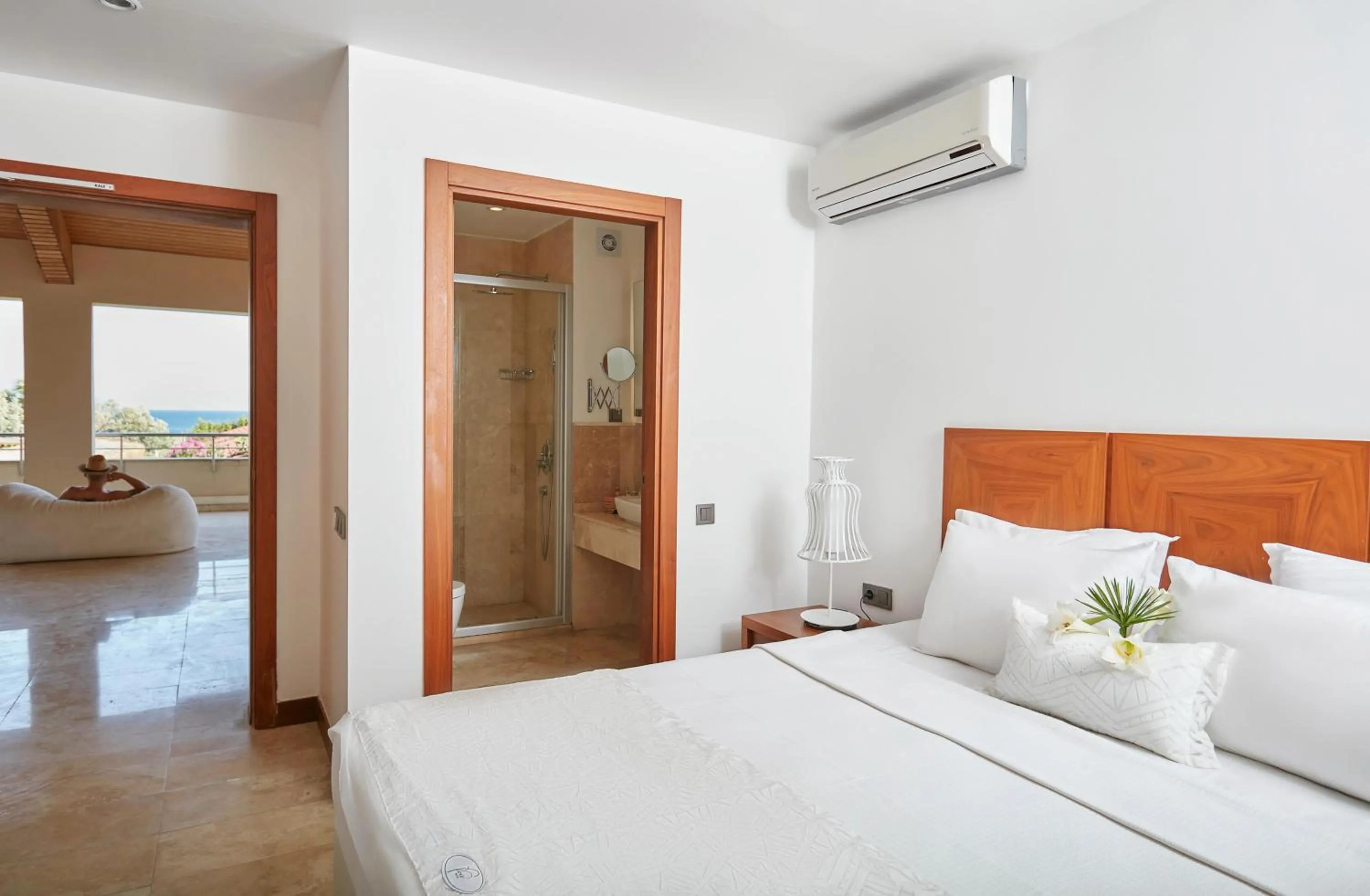 Photo of the whole room, Bed in Flow Datca Surf & Beach Hotel