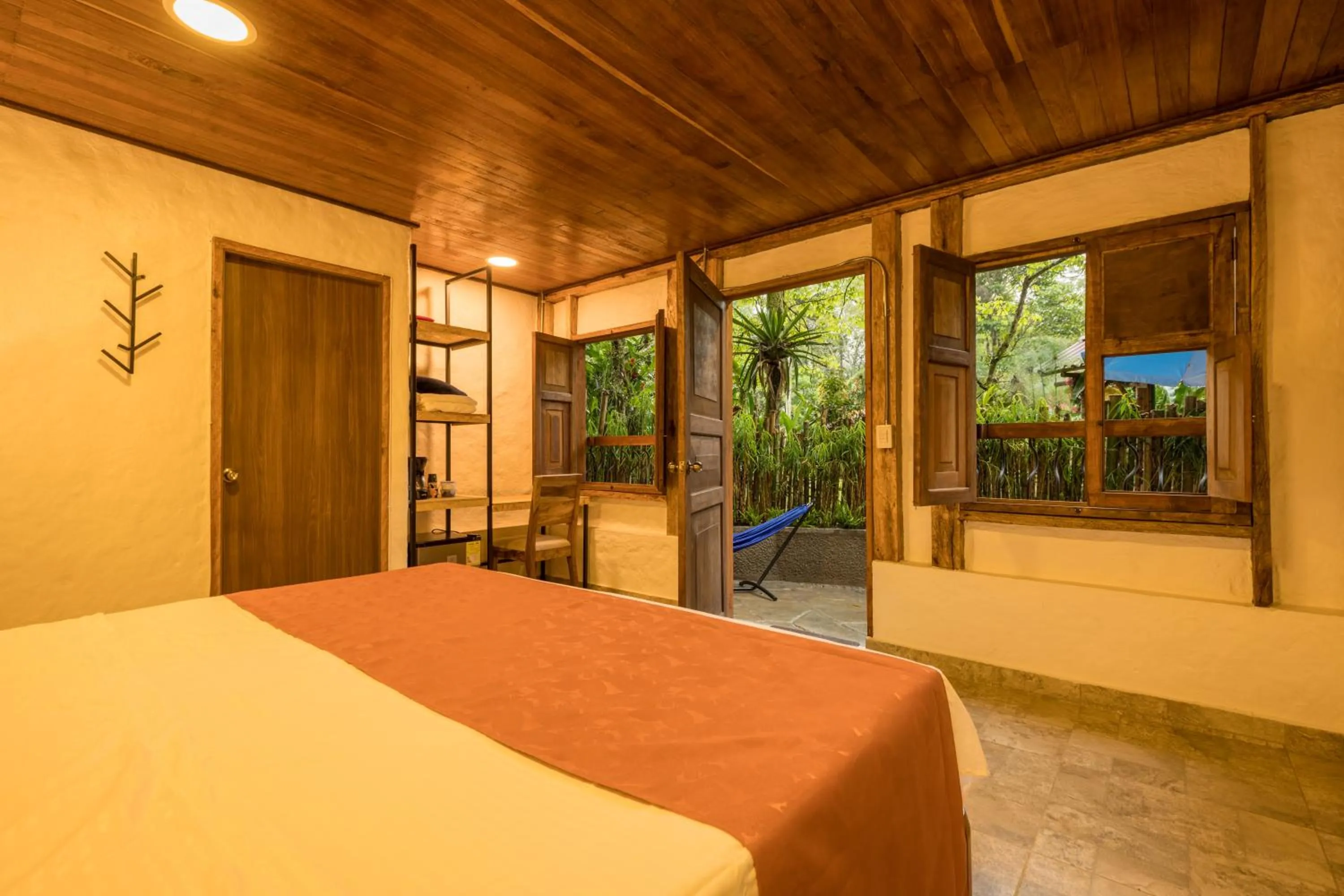 Photo of the whole room, Bed in Ecohotel Piedemonte