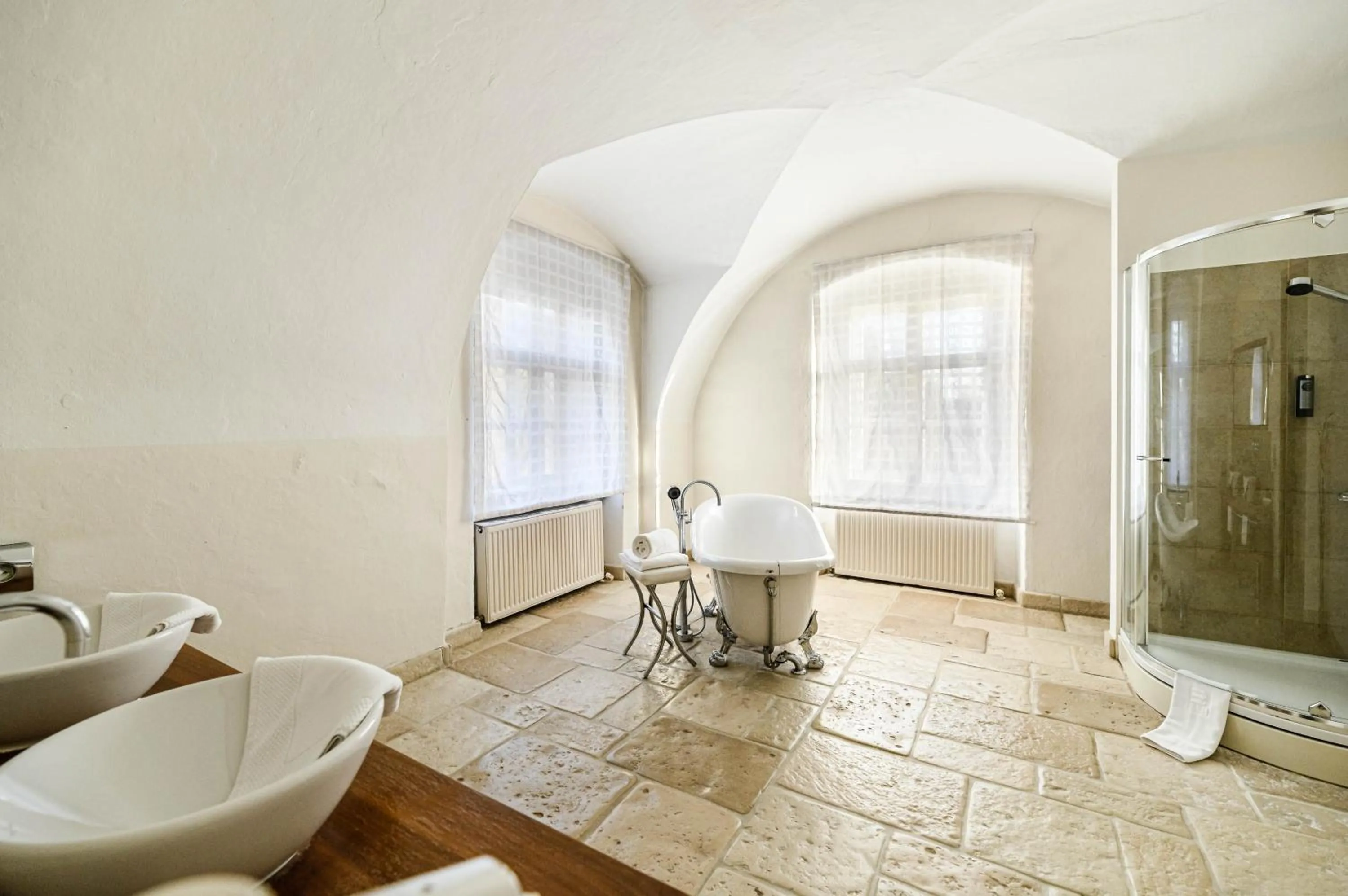 Shower in Schloss Mühldorf