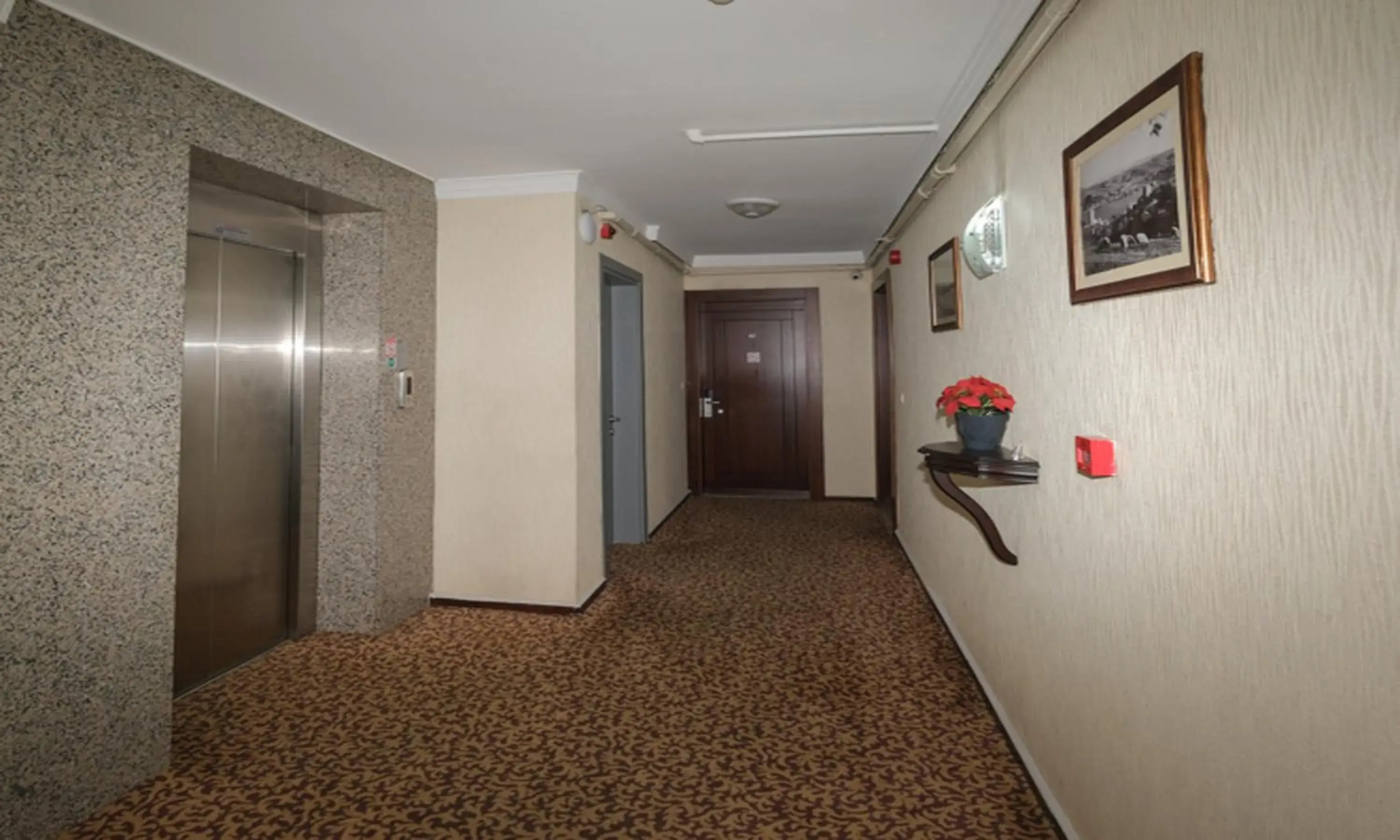 elevator in Belle Maison Hotel&Residence elevator in Belle Maison Hotel&Residence