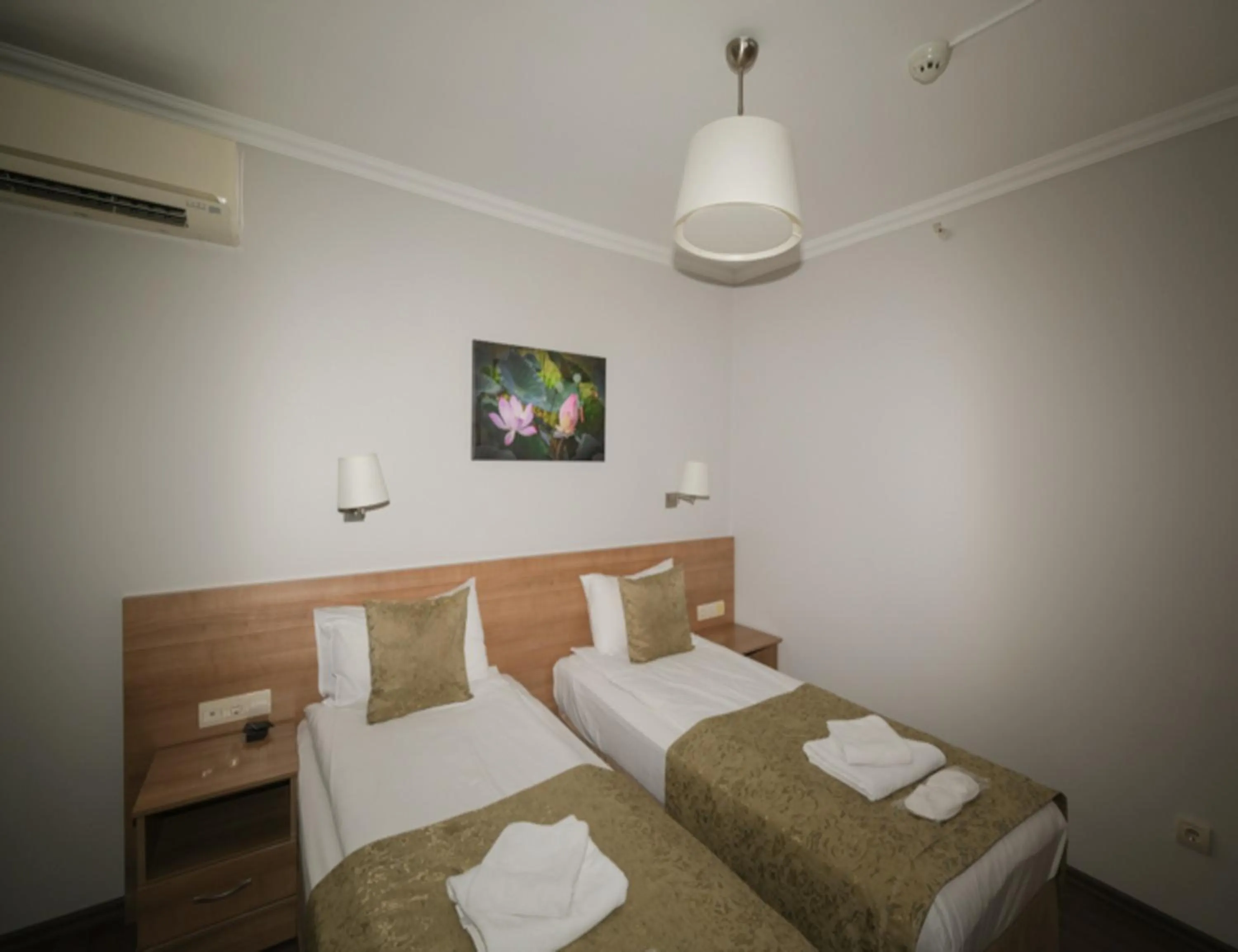 Bed in Belle Maison Hotel&Residence