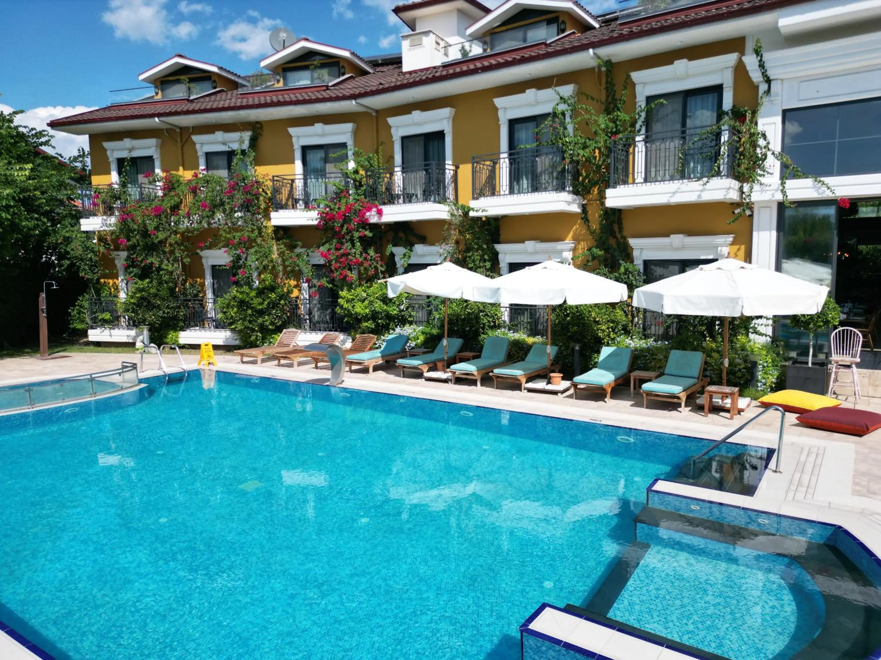 Property building in Michelangelo Boutique Hotel Dalyan