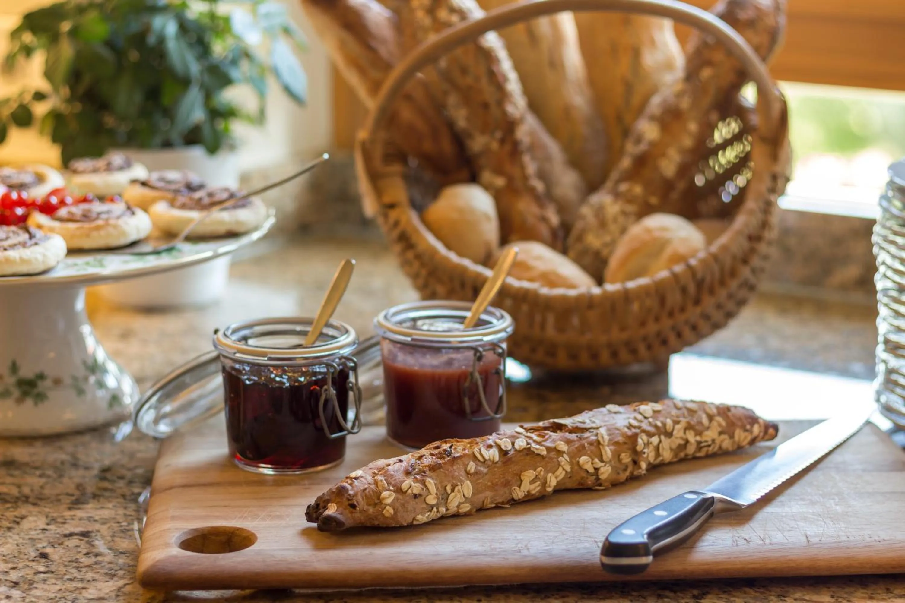 Buffet breakfast in Gästehaus Burgblick