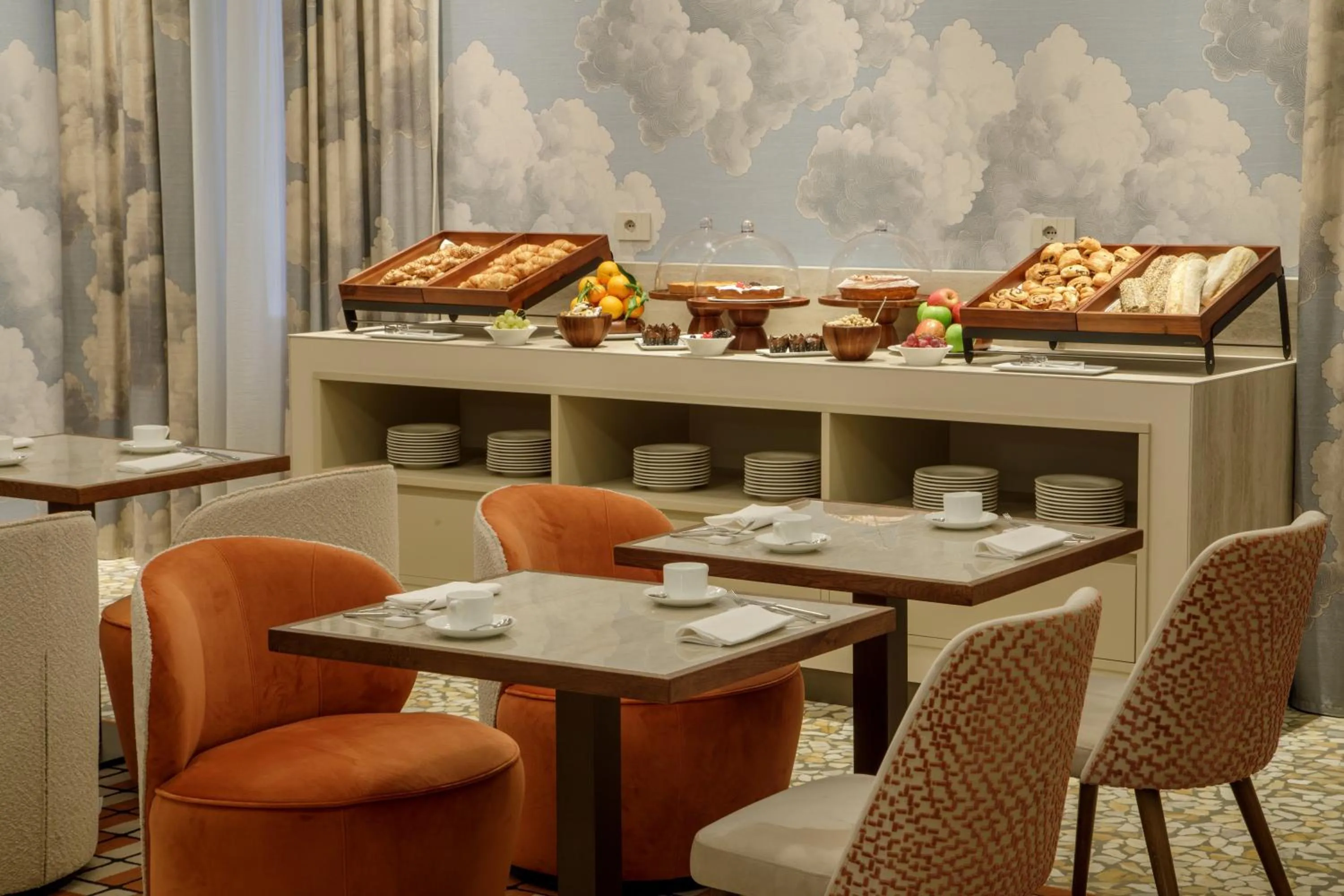 Rosetta Hotel Perugia Tapestry Collection By Hilton