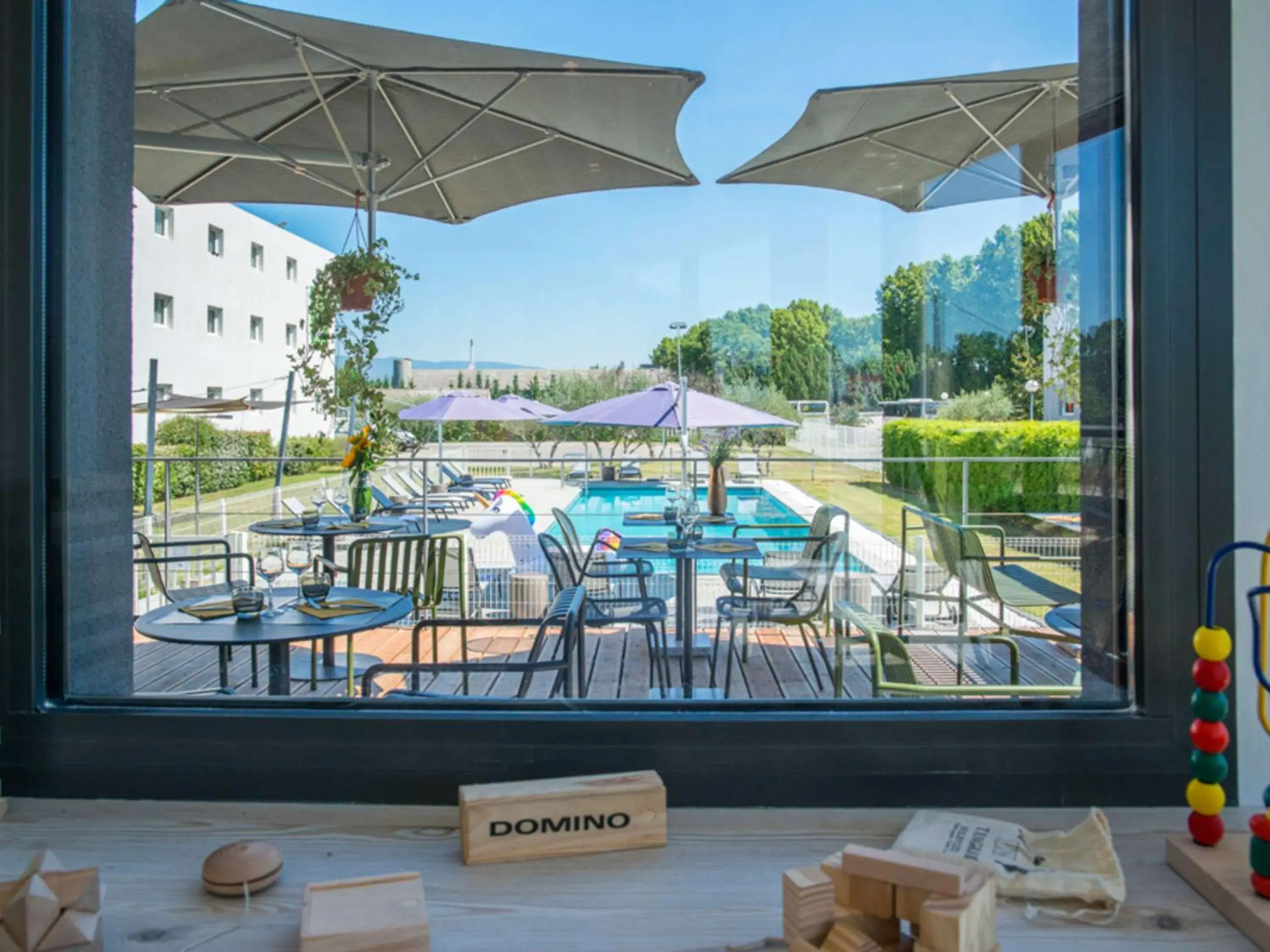 Property building in ibis Styles Pertuis Portes du Luberon Property building in ibis Styles Pertuis Portes du Luberon