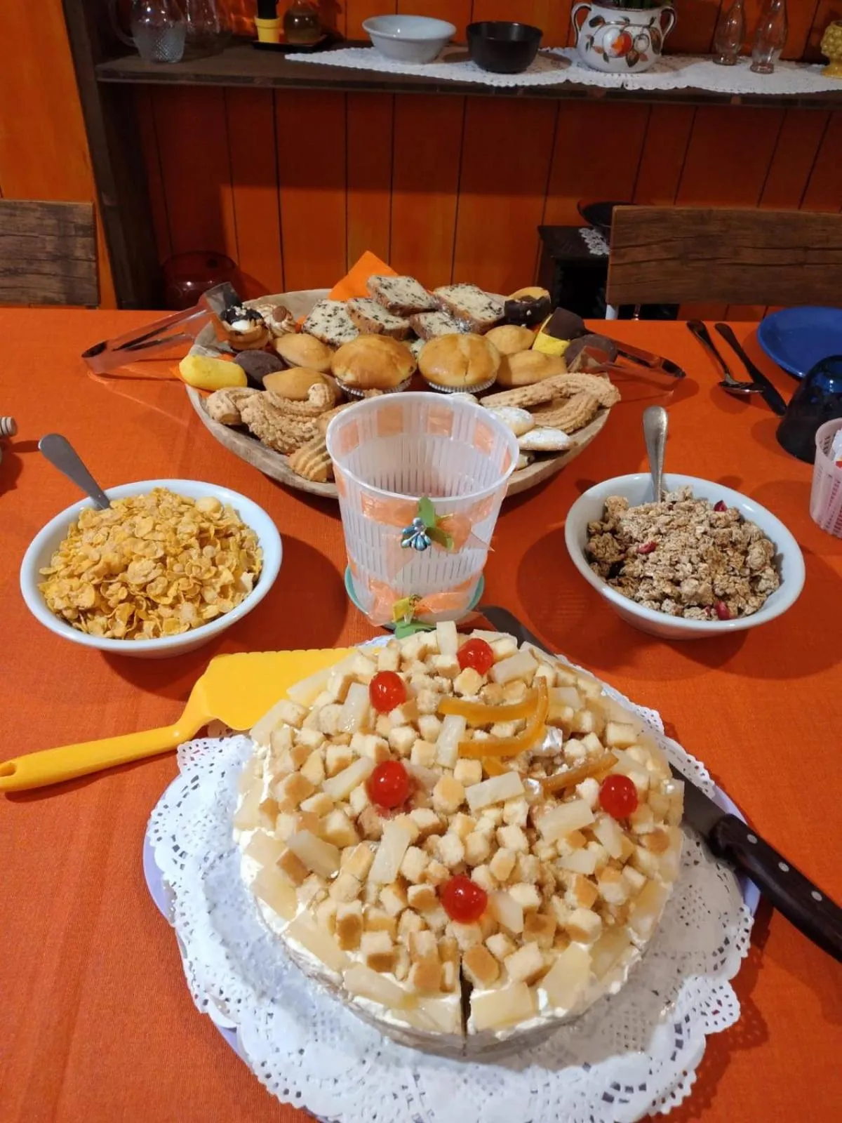 Buffet breakfast in B&B CARRUBBELLE