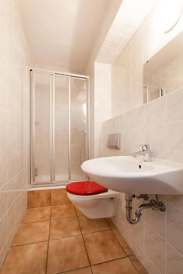 Bathroom in Pension Jasmin