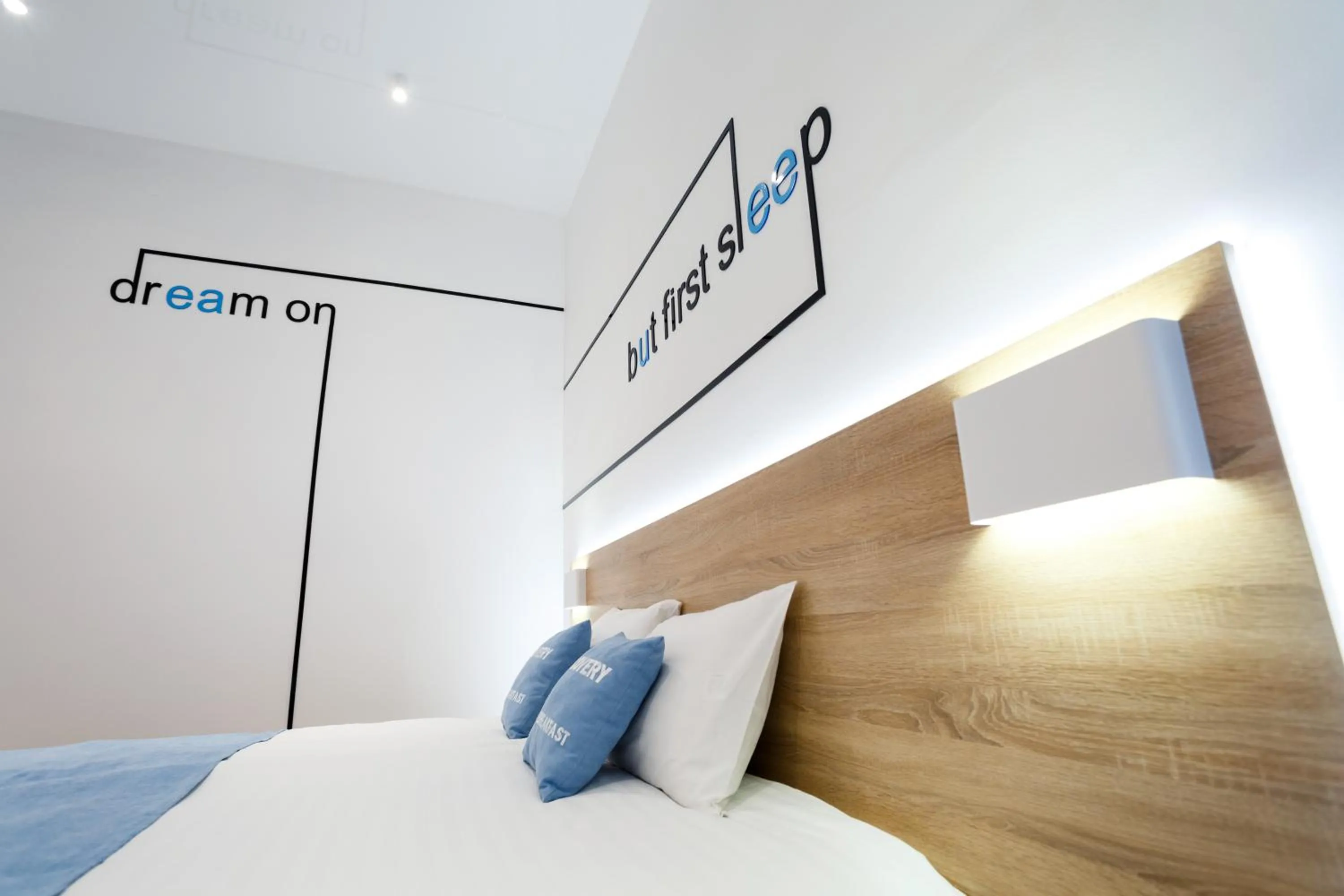 Discovery Hotel
