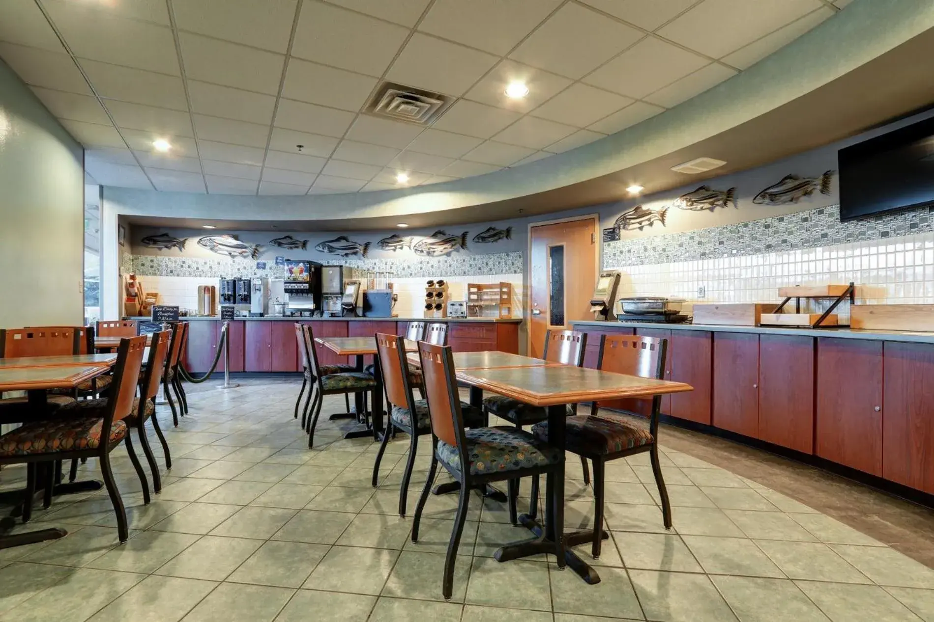 Breakfast in Dimond Center Hotel Breakfast in Dimond Center Hotel