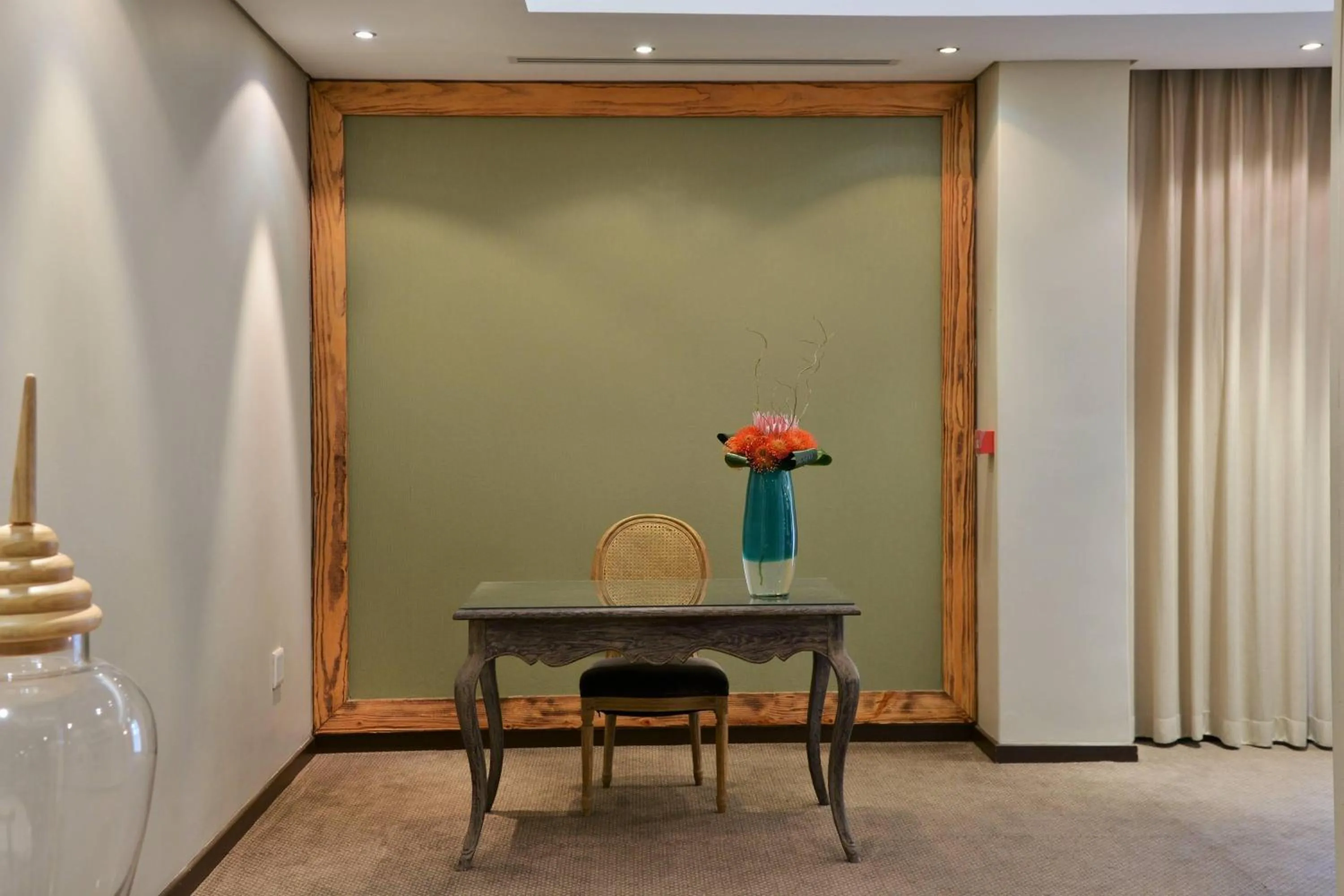 Lobby or reception in Protea Hotel by Marriott Cape Town Durbanville