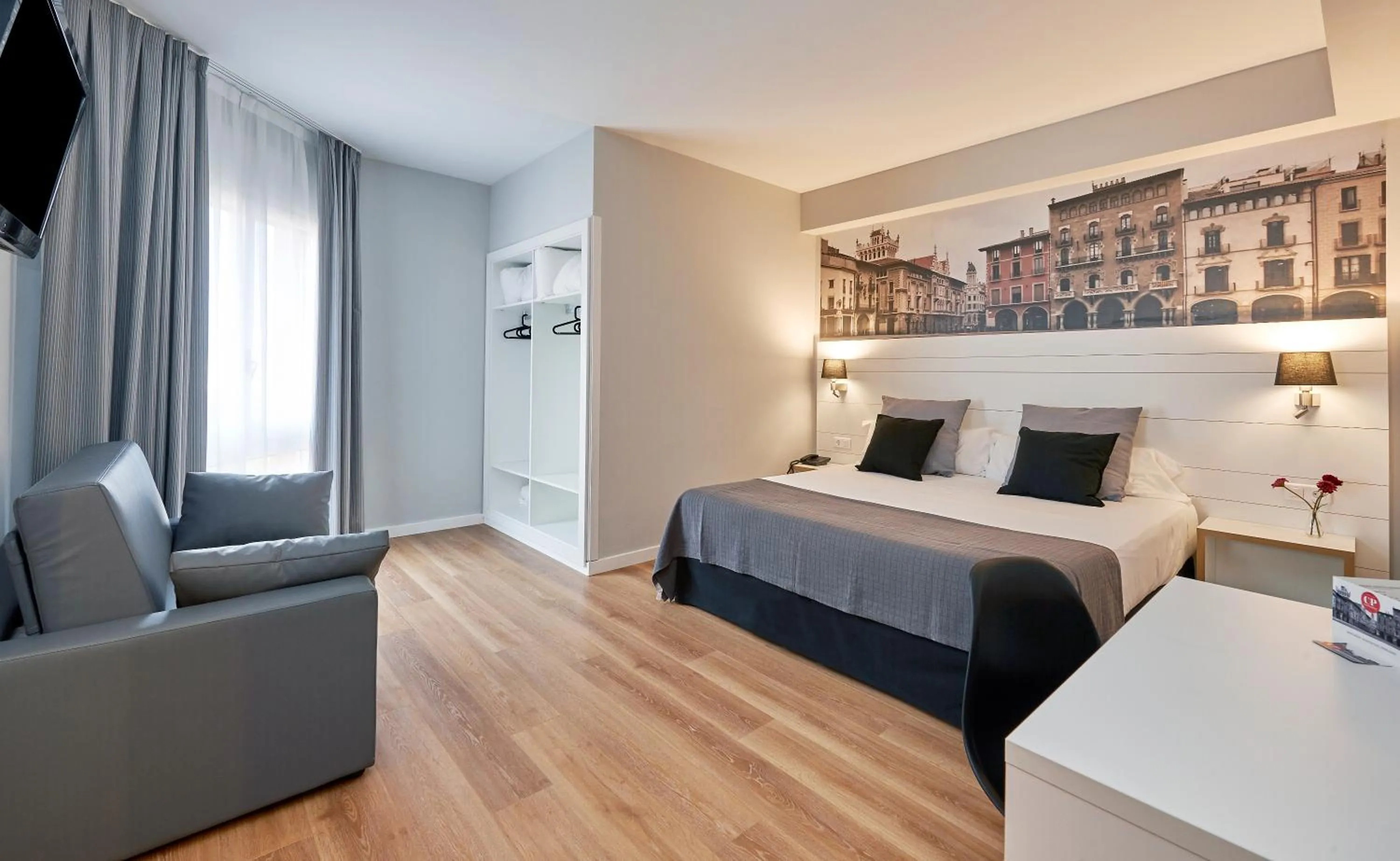 Bed in Hotel Can Pamplona