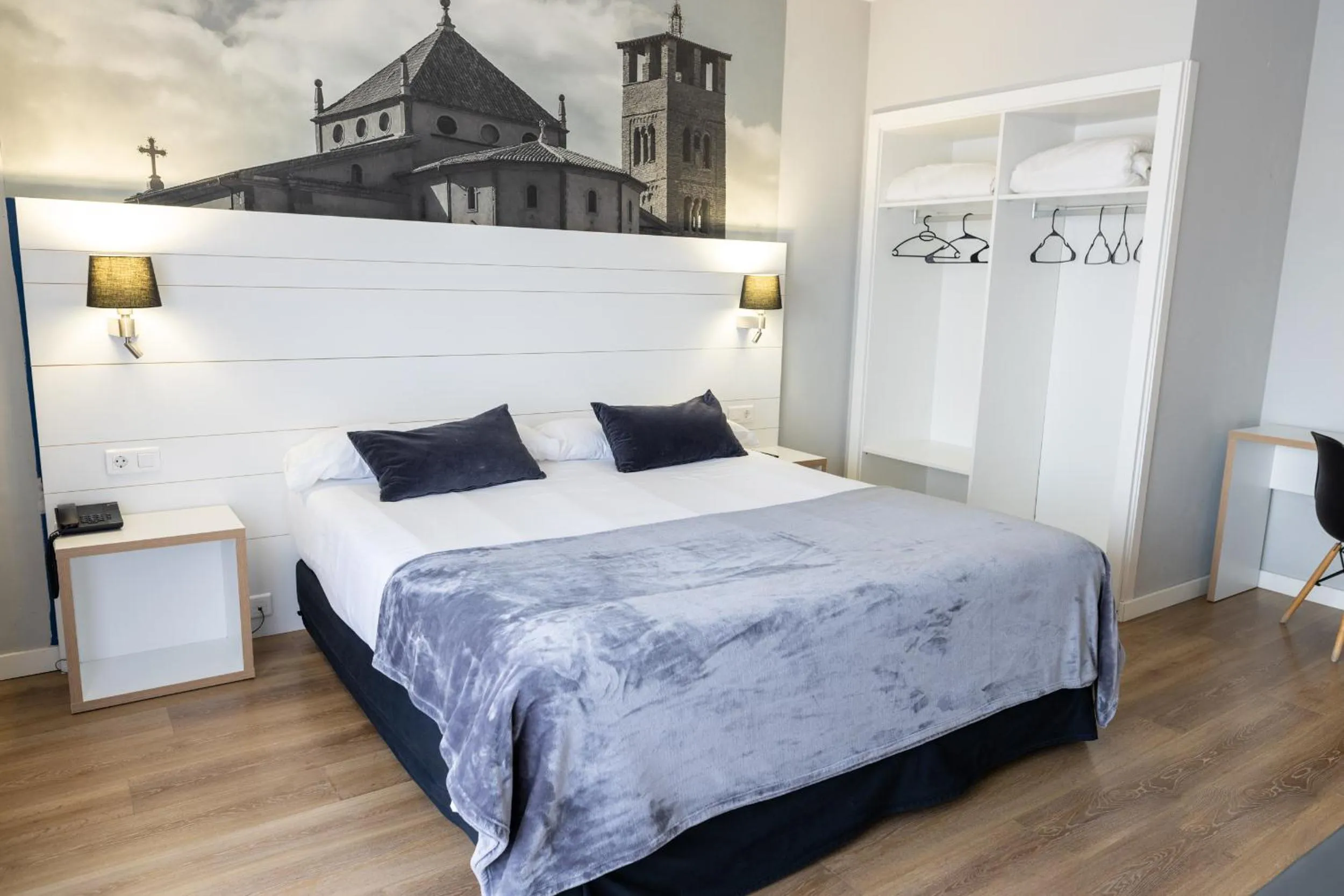 Bed in Hotel Can Pamplona