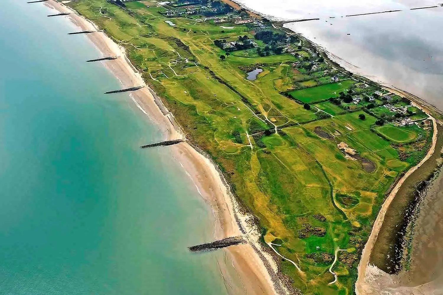 Golfcourse in Coast Rosslare Strand