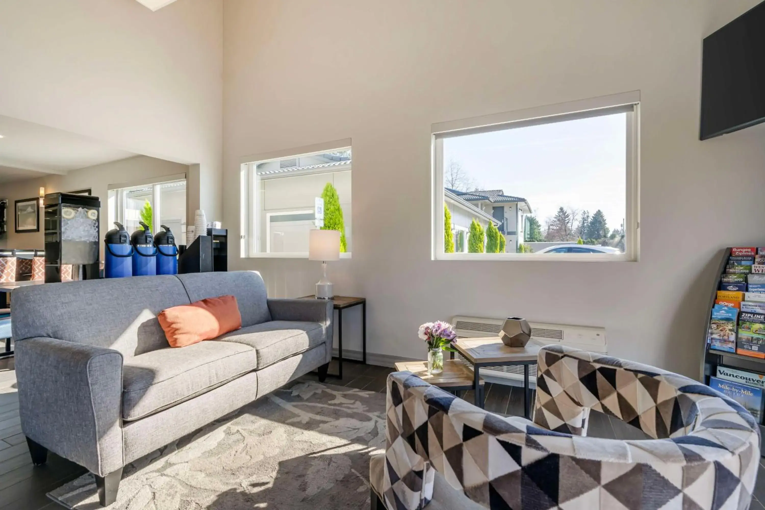 Lobby or reception in Best Western Inn of Vancouver Lobby or reception in Best Western Inn of Vancouver