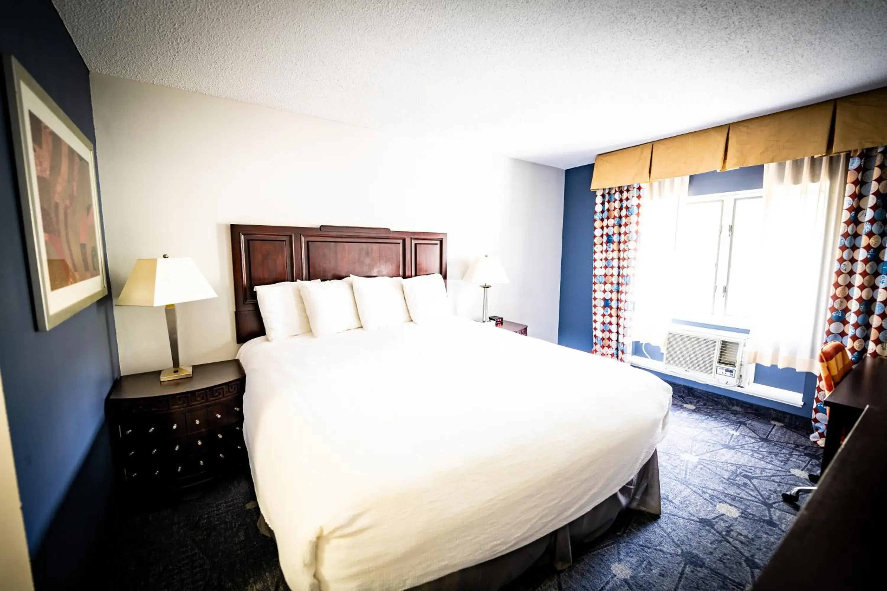 Bedroom, Bed in Manistee Inn & Marina Bedroom, Bed in Manistee Inn & Marina