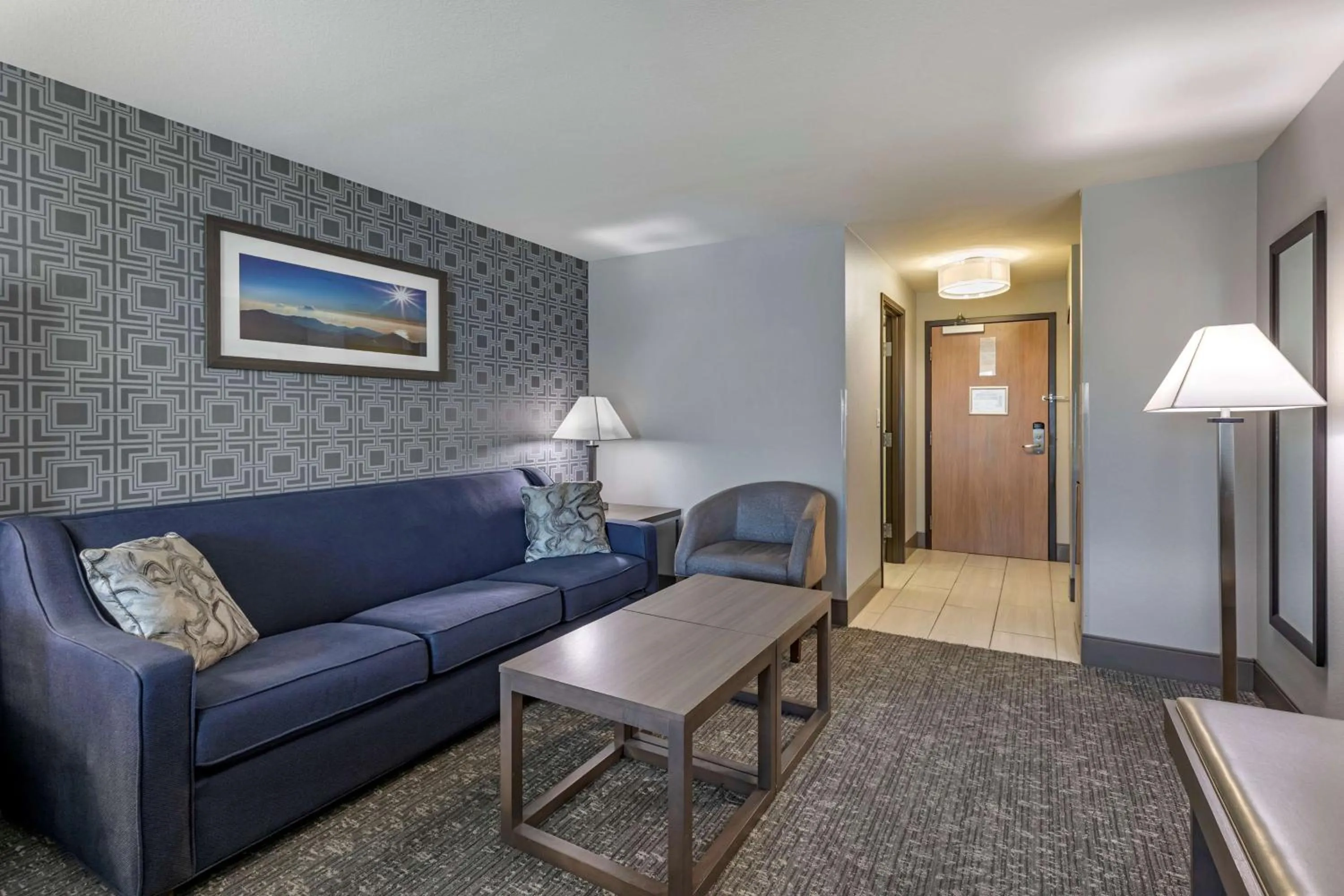 Living room in Best Western Plus Las Vegas West