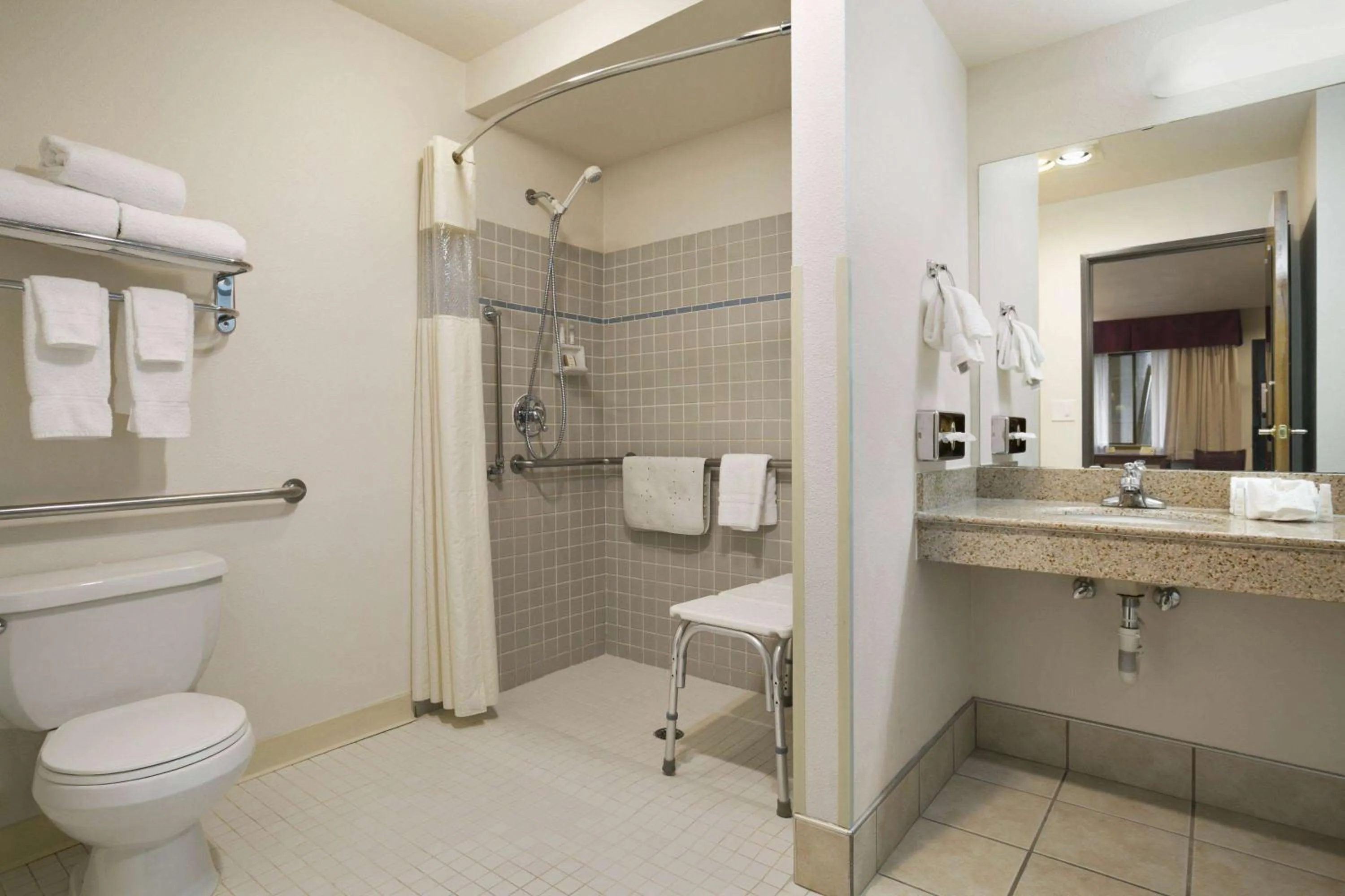 Photo of the whole room in Baymont by Wyndham Seattle/Kirkland WA