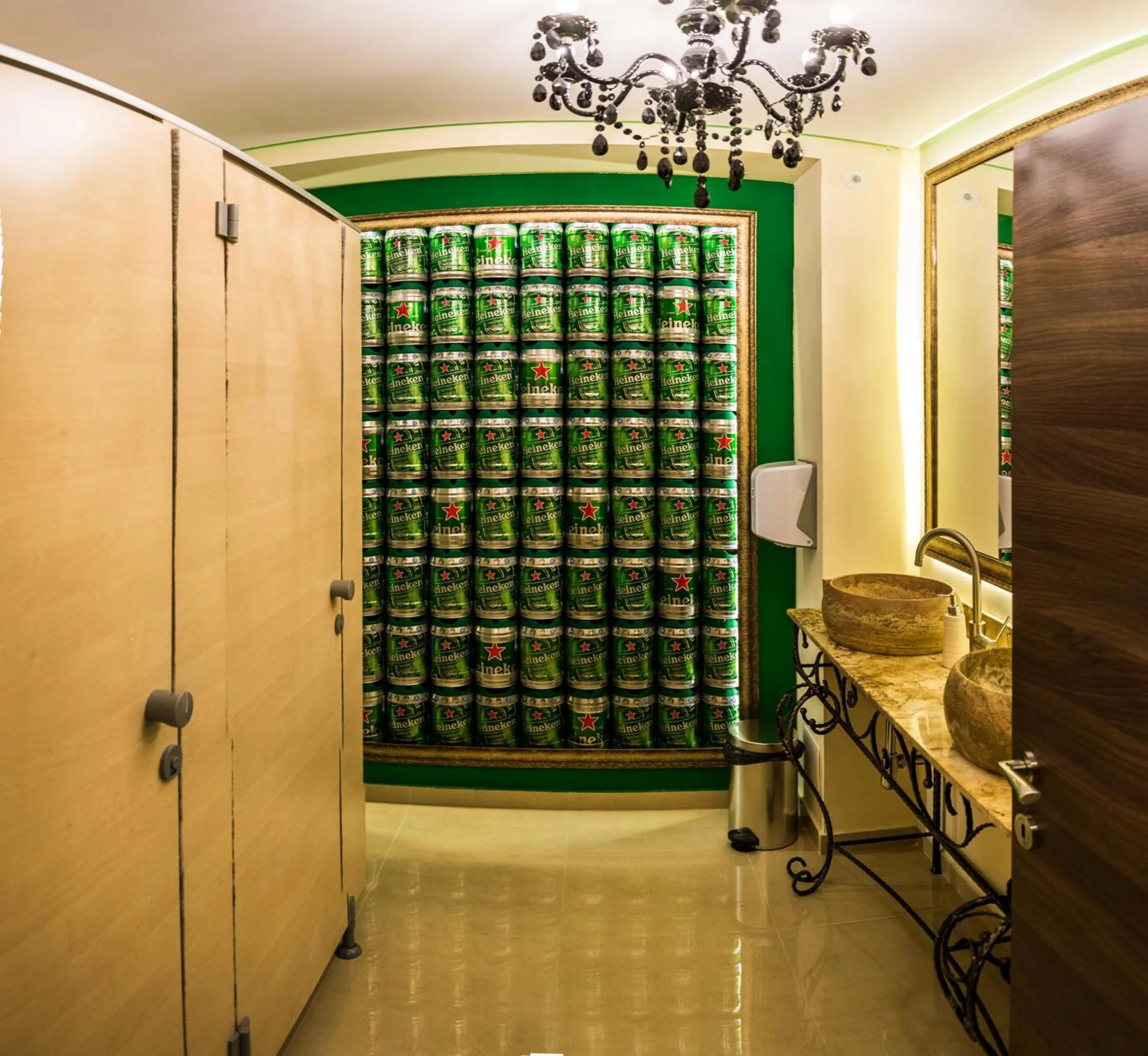 Public Bath in Monopoly Hotel