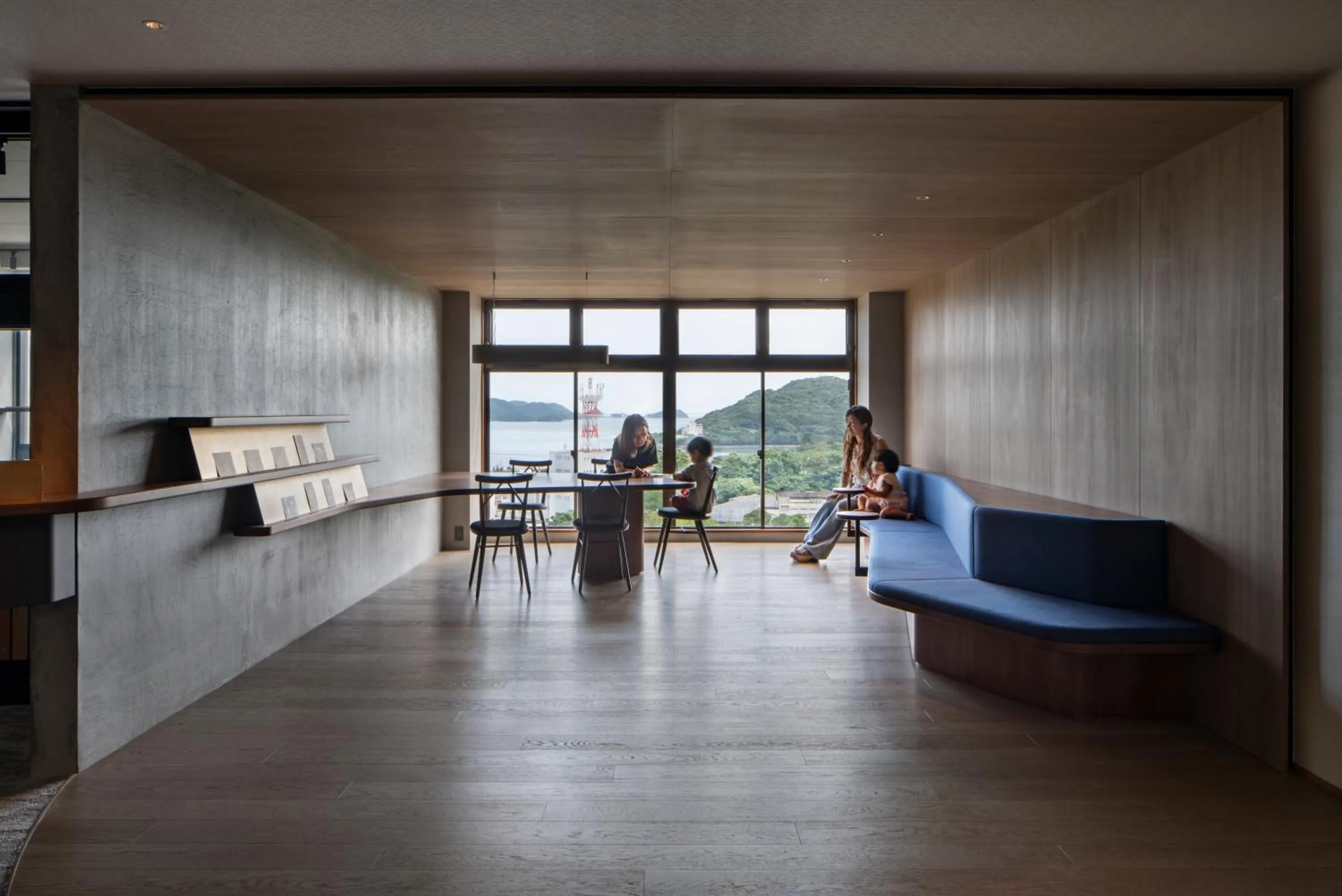 Area and facilities in Senpokaku